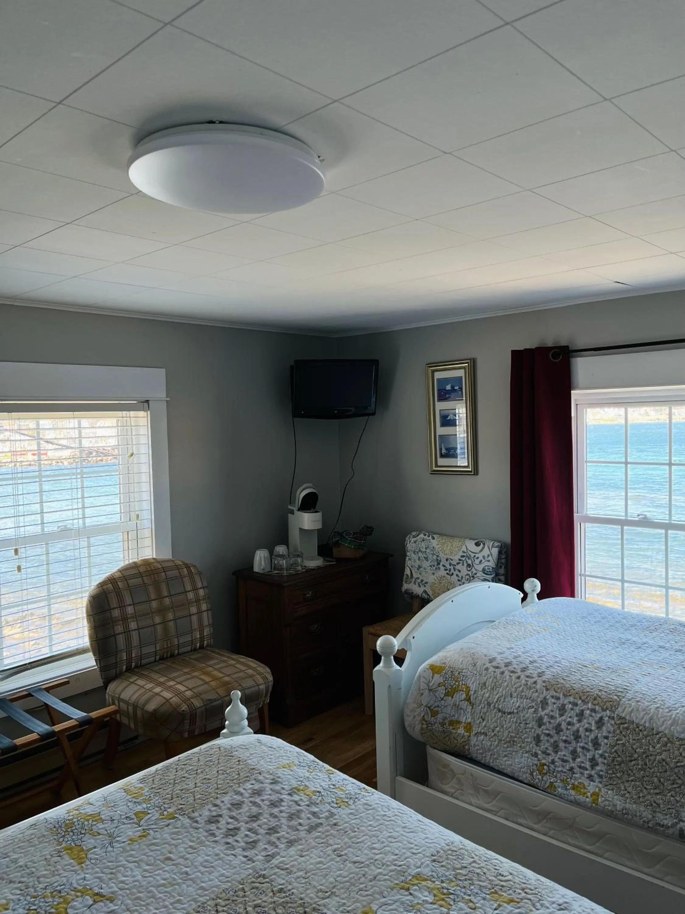 Bed in Toulinguet Inn - Suites