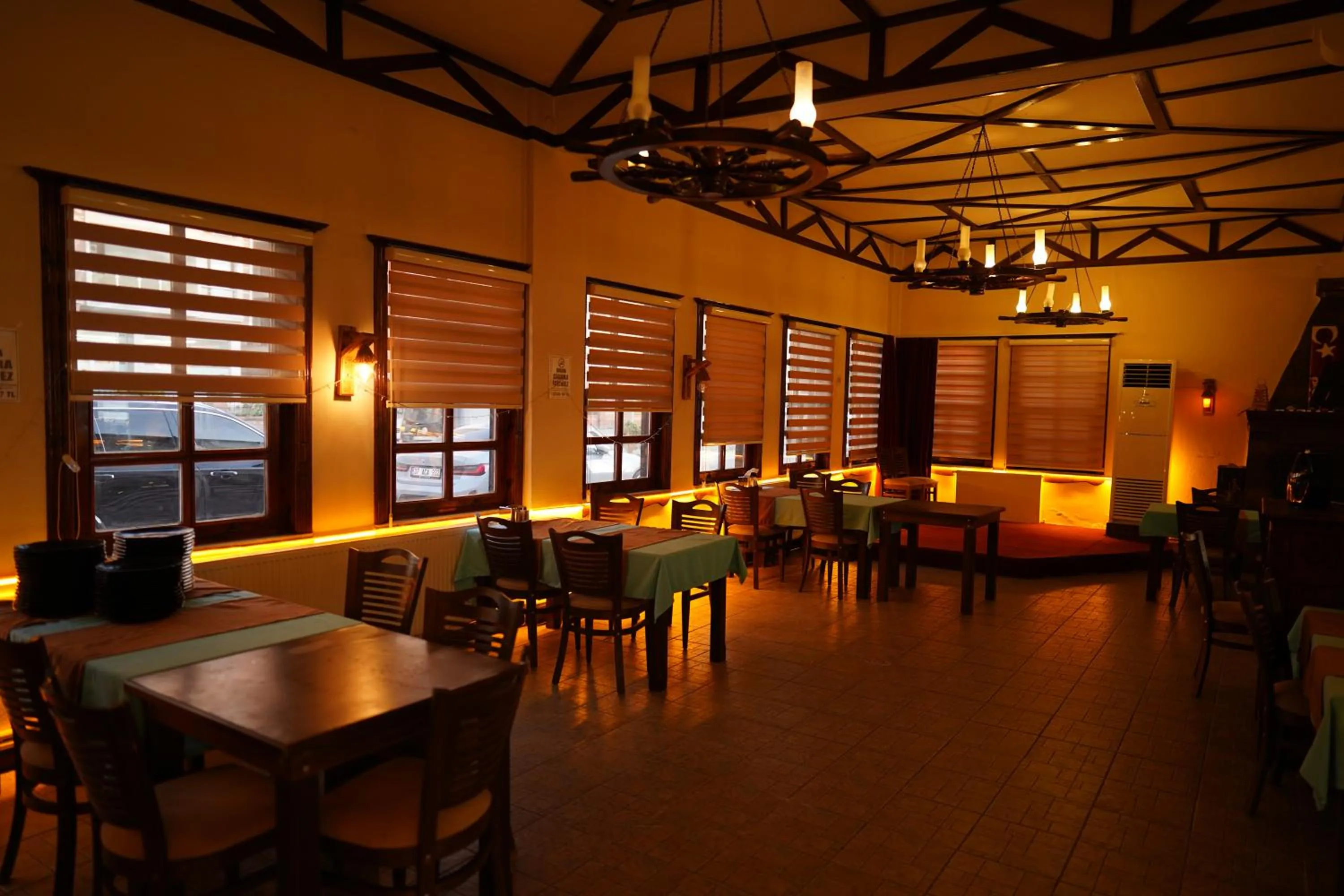 Restaurant/places to eat in Inebolu Gardenya Hotel