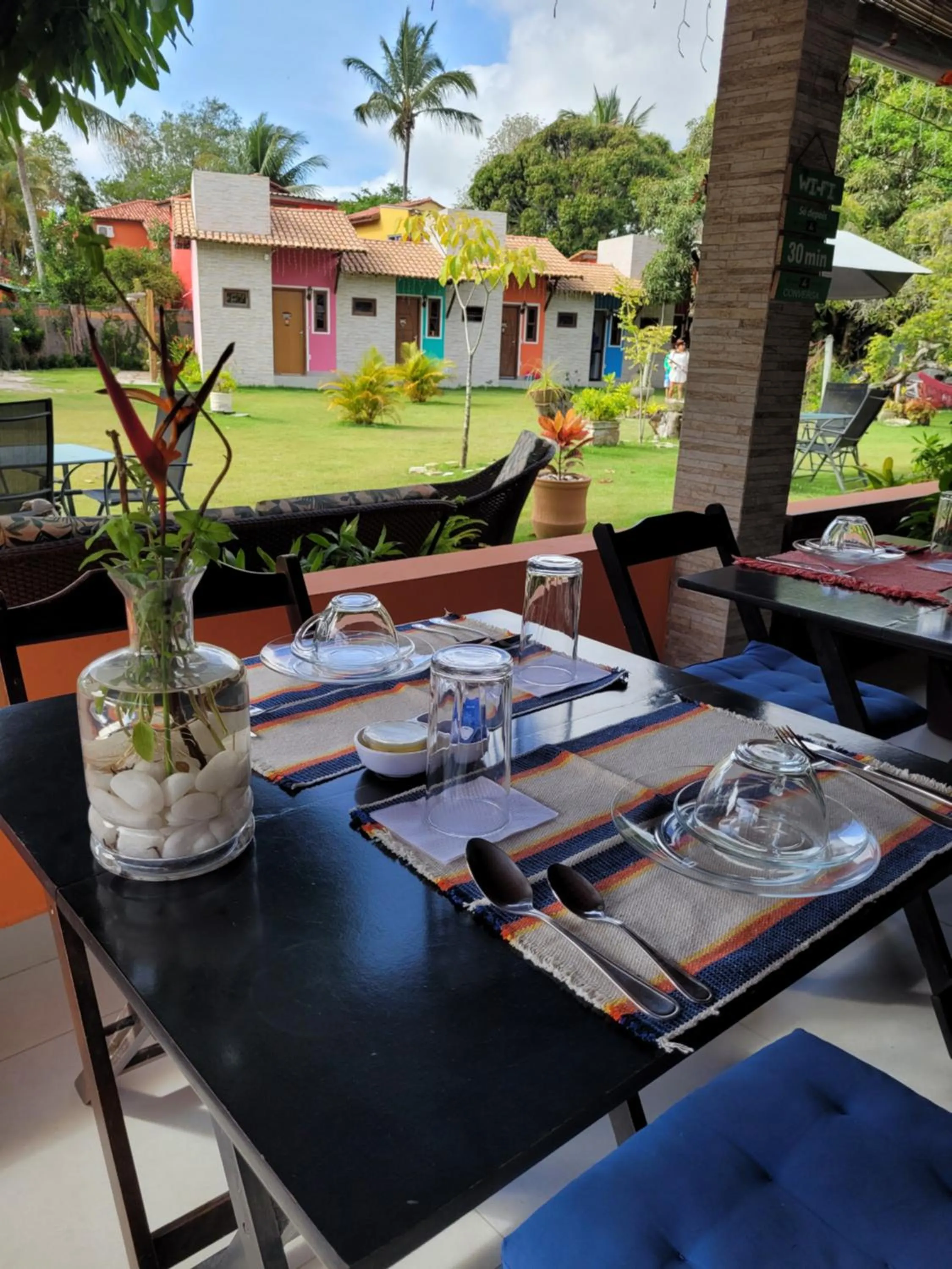 Seating area in Pousada Jeito Bom de Viver