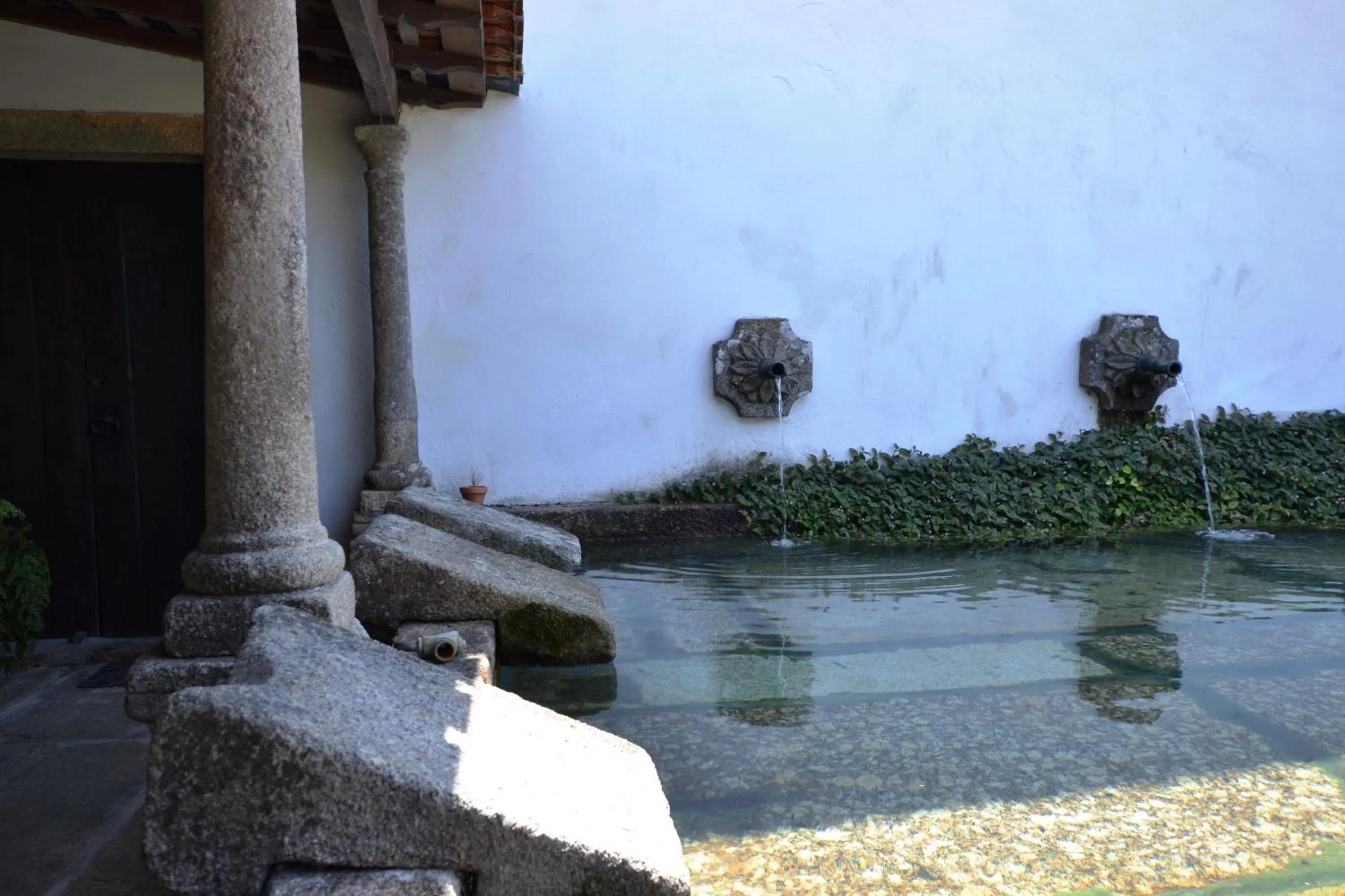 Property building in Casa de Sta Comba