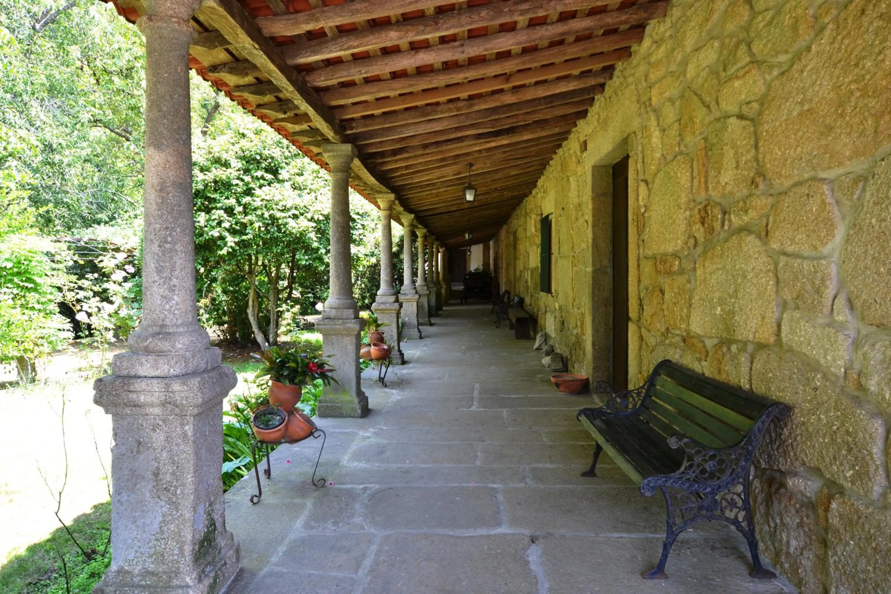 Property building in Casa de Sta Comba