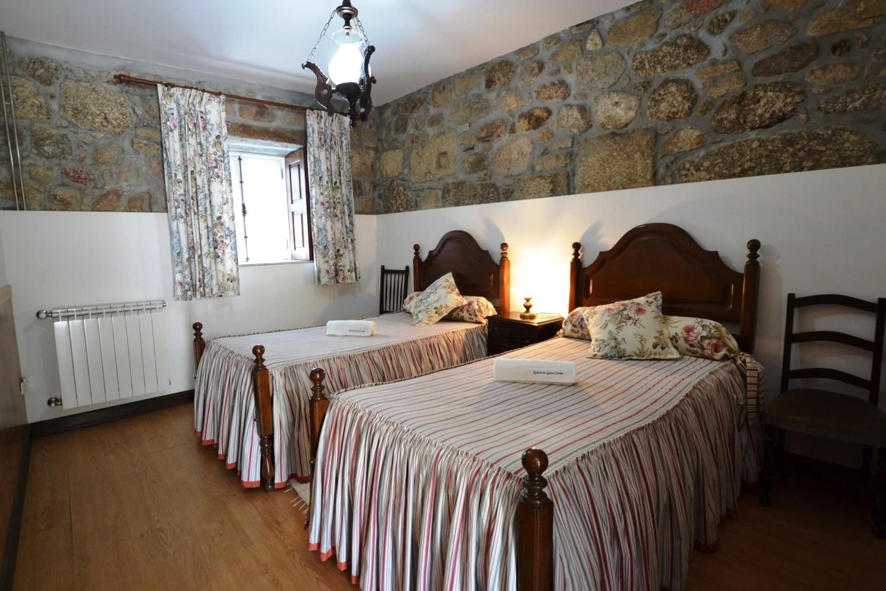 Bedroom, Bed in Casa de Sta Comba