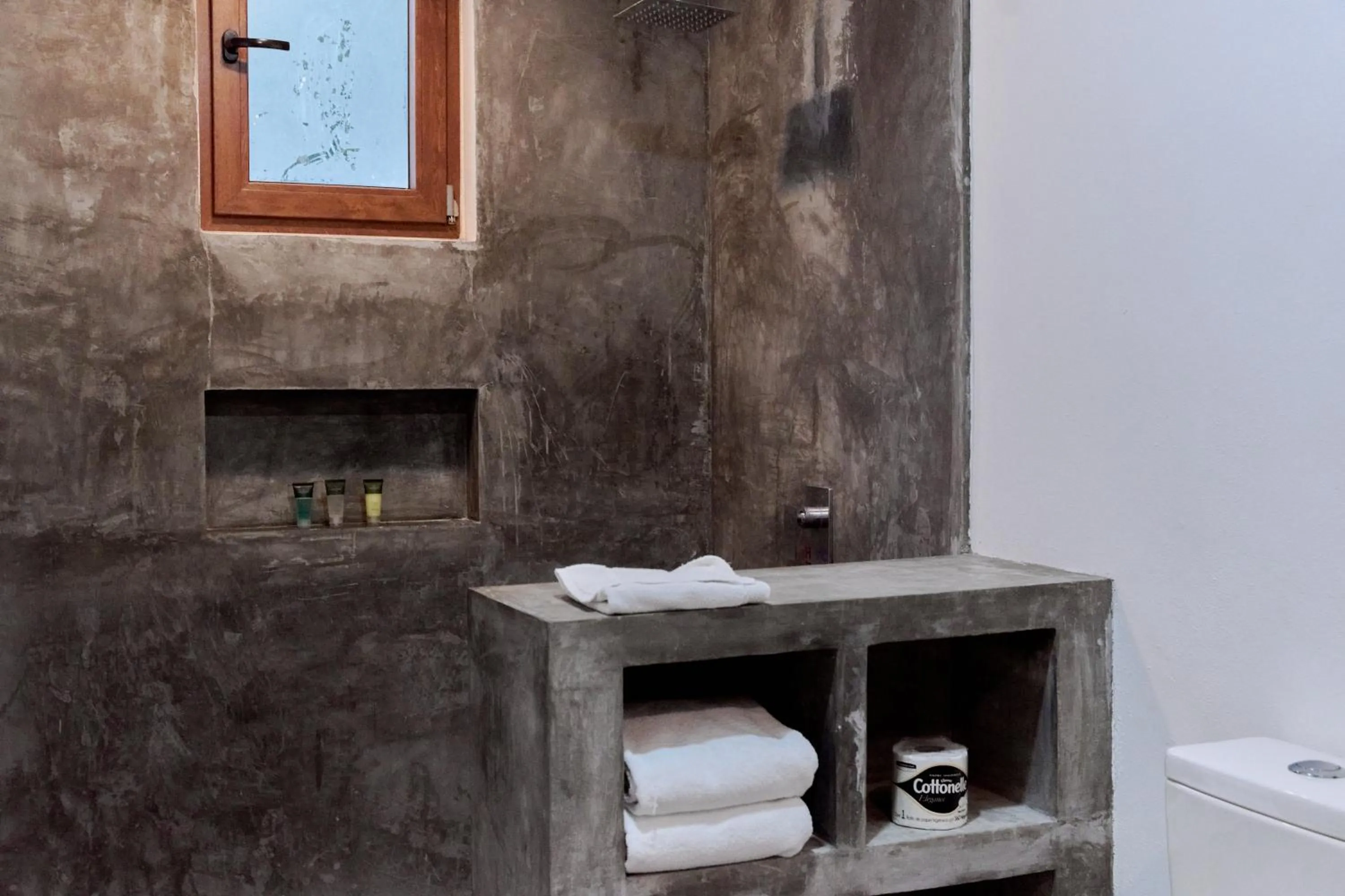 Bathroom in Ysuri Sayulita - Beachfront Hotel