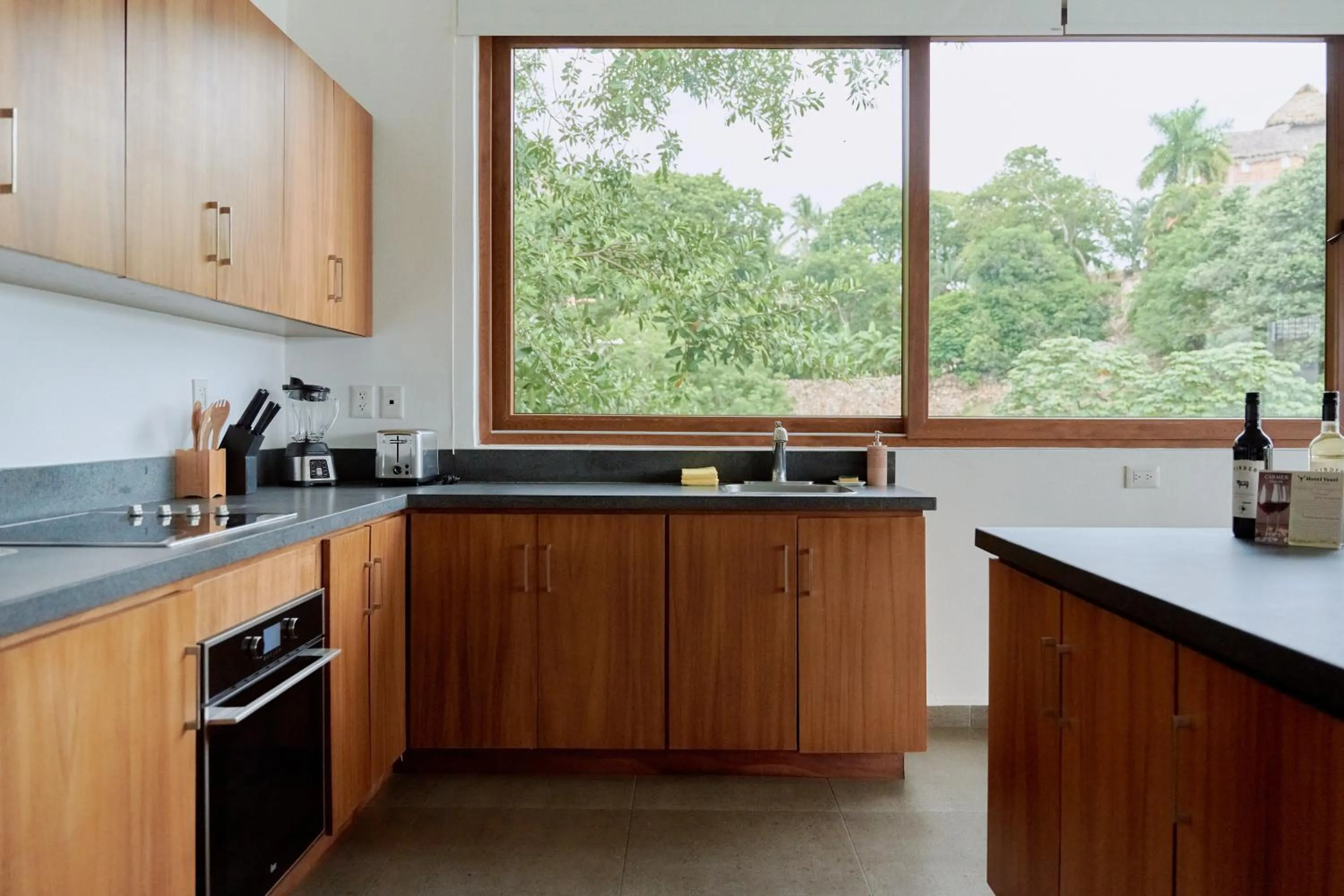 Kitchen or kitchenette in Ysuri Sayulita - Beachfront Hotel