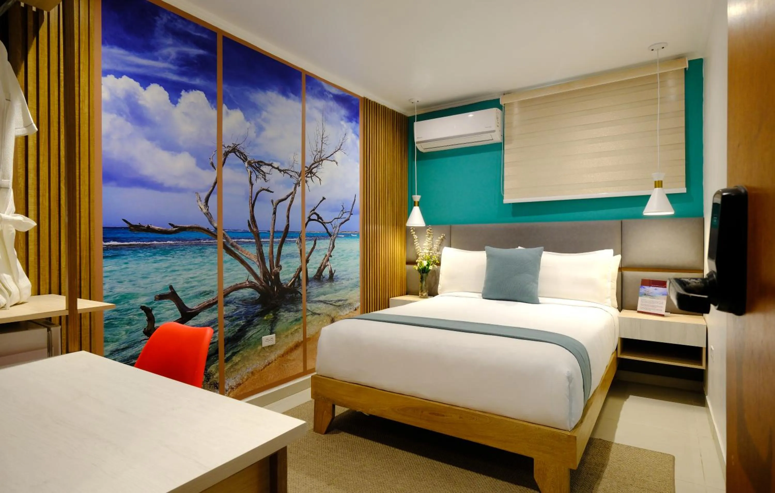 Bed in Victoria City Hotel