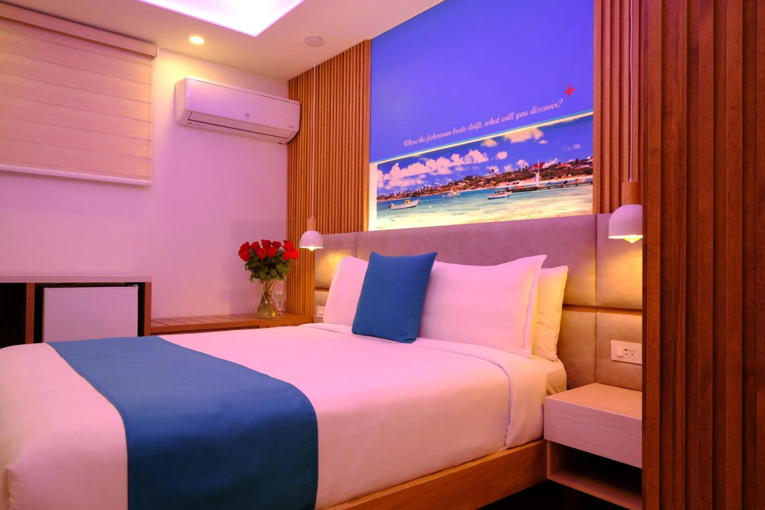 Bed in Victoria City Hotel