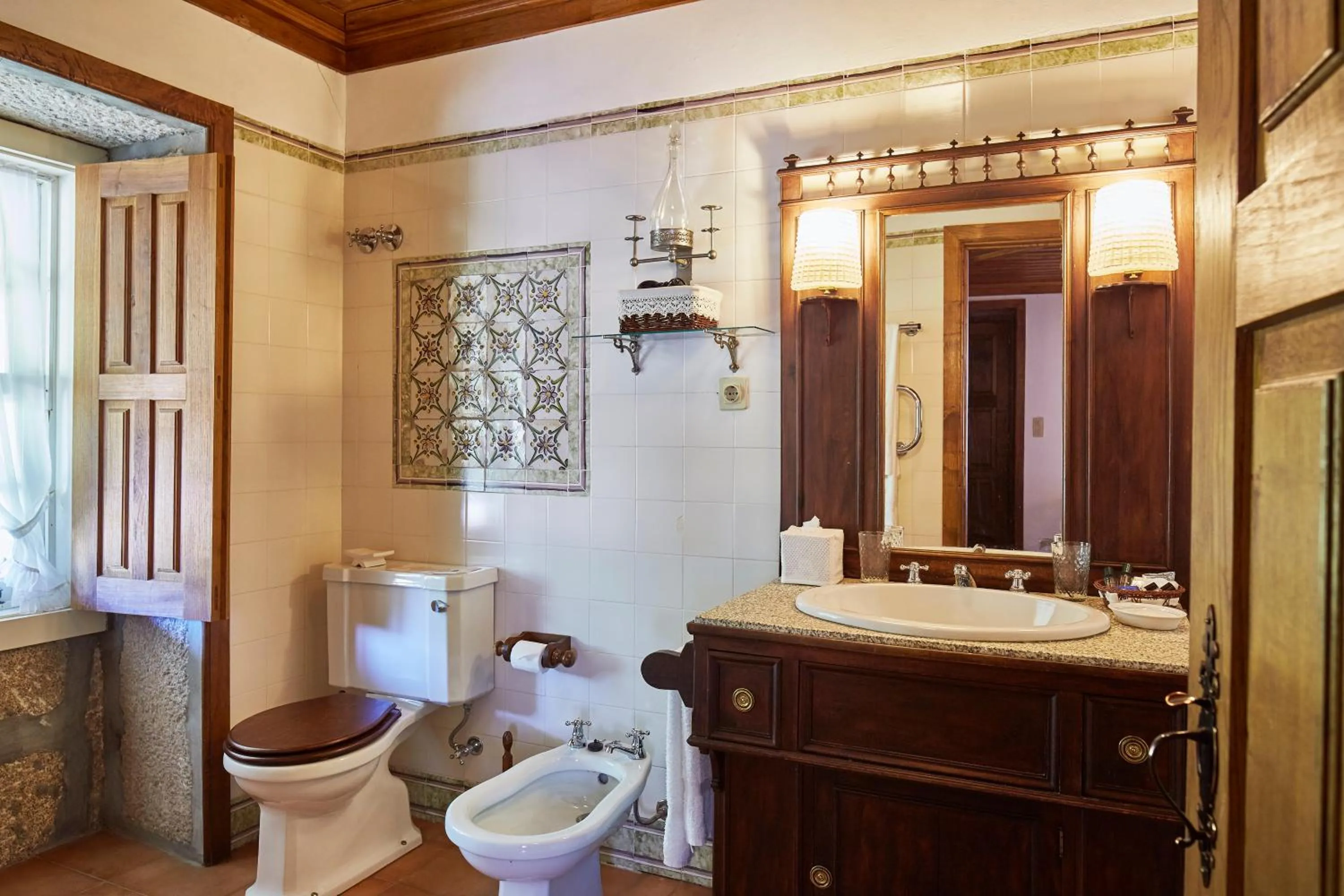 Bathroom in Casa de Canedo