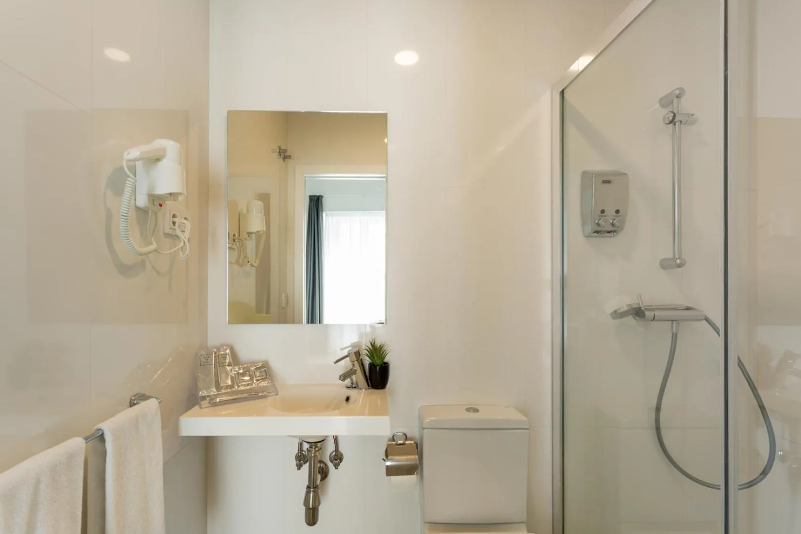 La Puerta de Palacio - Adults Only