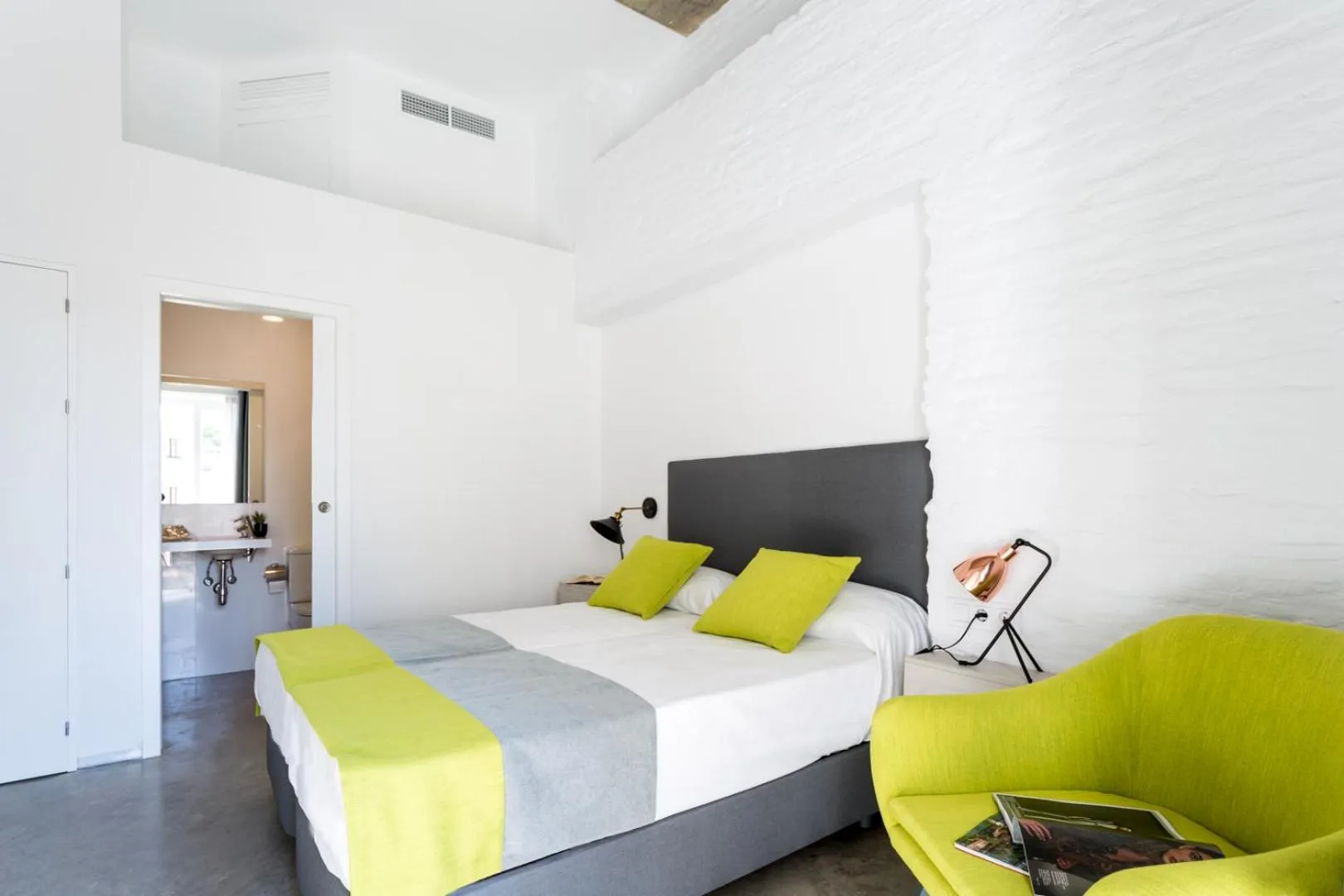 Bed in La Puerta de Palacio - Adults Only