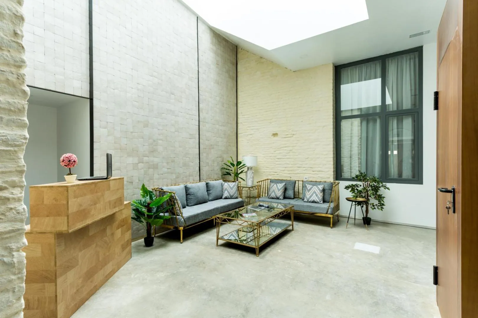 Living room in La Puerta de Palacio - Adults Only