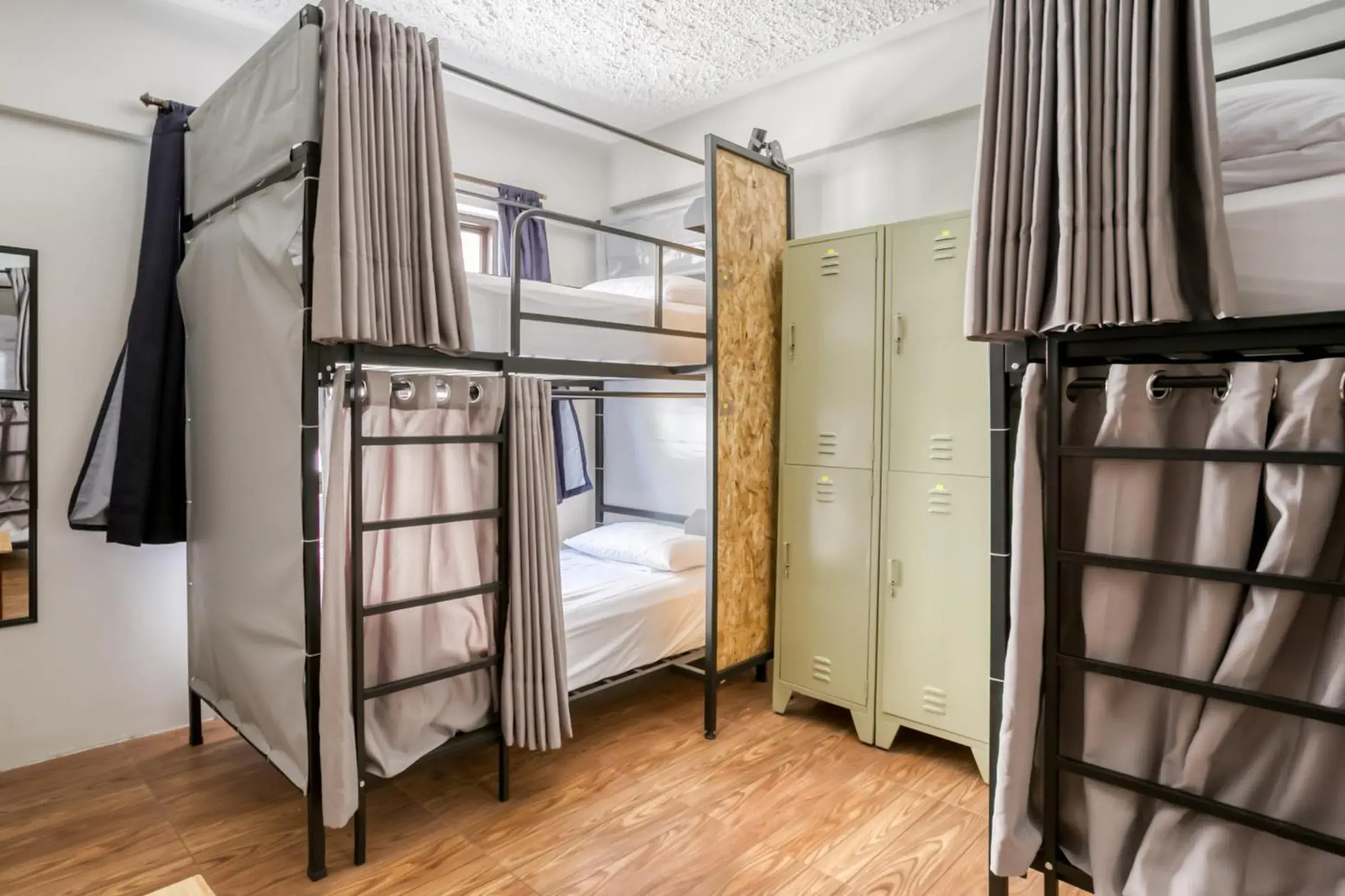 Bed in 6 Bed Dormitory Room in Selina Saphi Cusco Bed in 6 Bed Dormitory Room in Selina Saphi Cusco