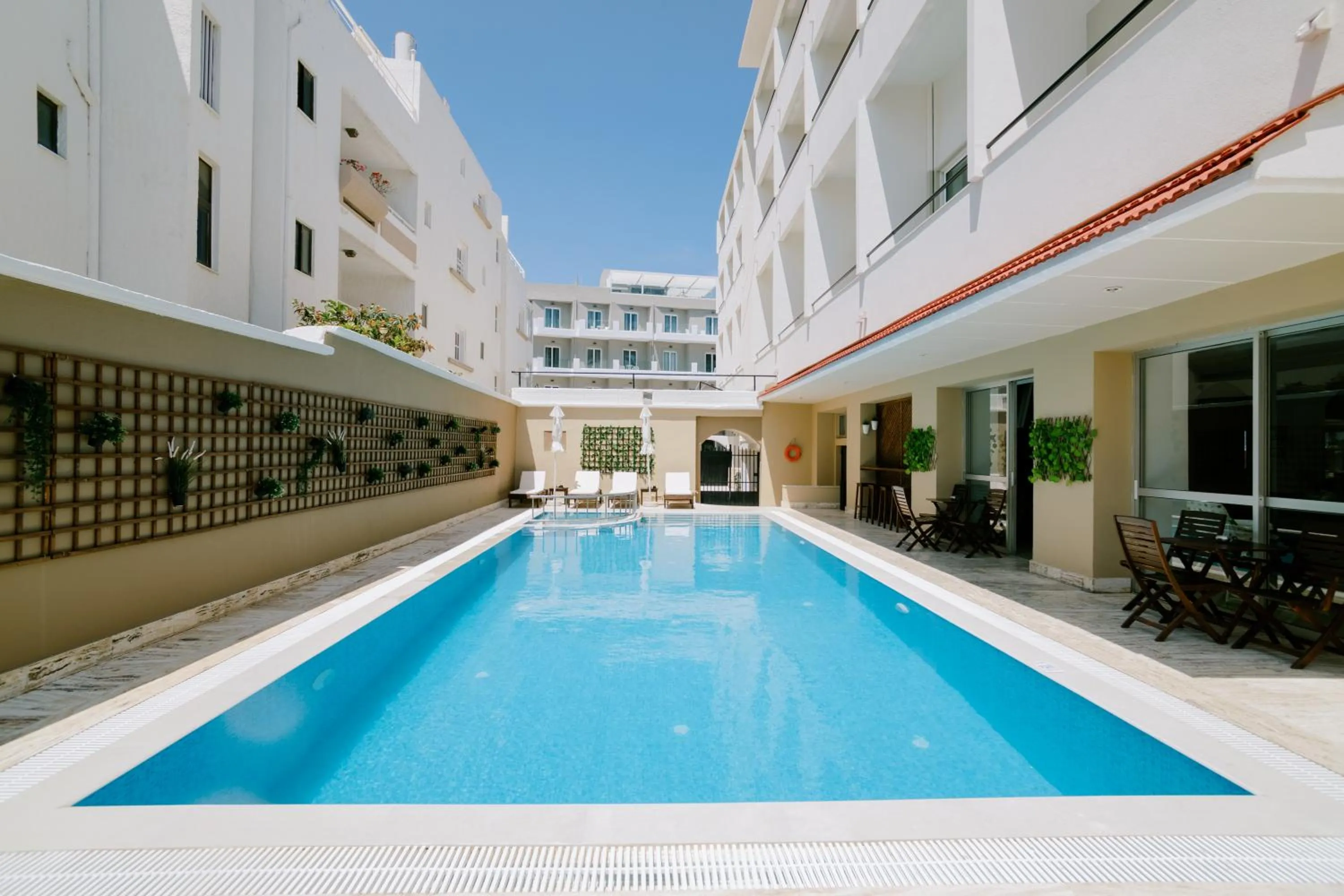 Swimming pool in Zephyros Hotel