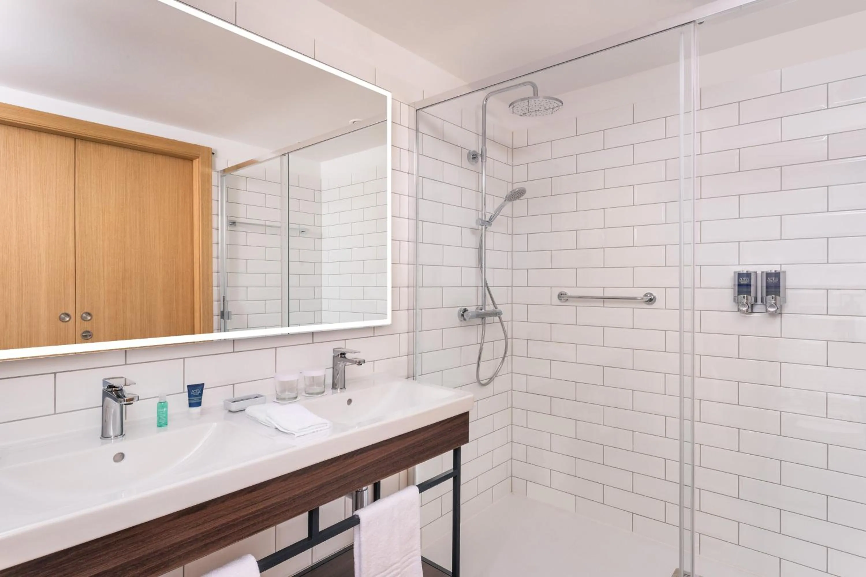 Bathroom in Four Points by Sheraton Ljubljana Mons