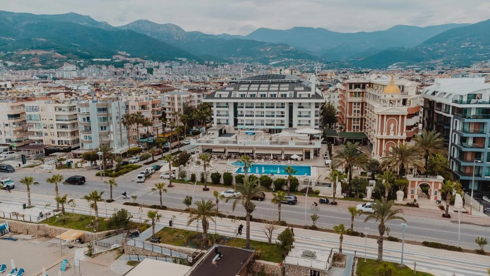 Property building in White Gold Hotel & Spa