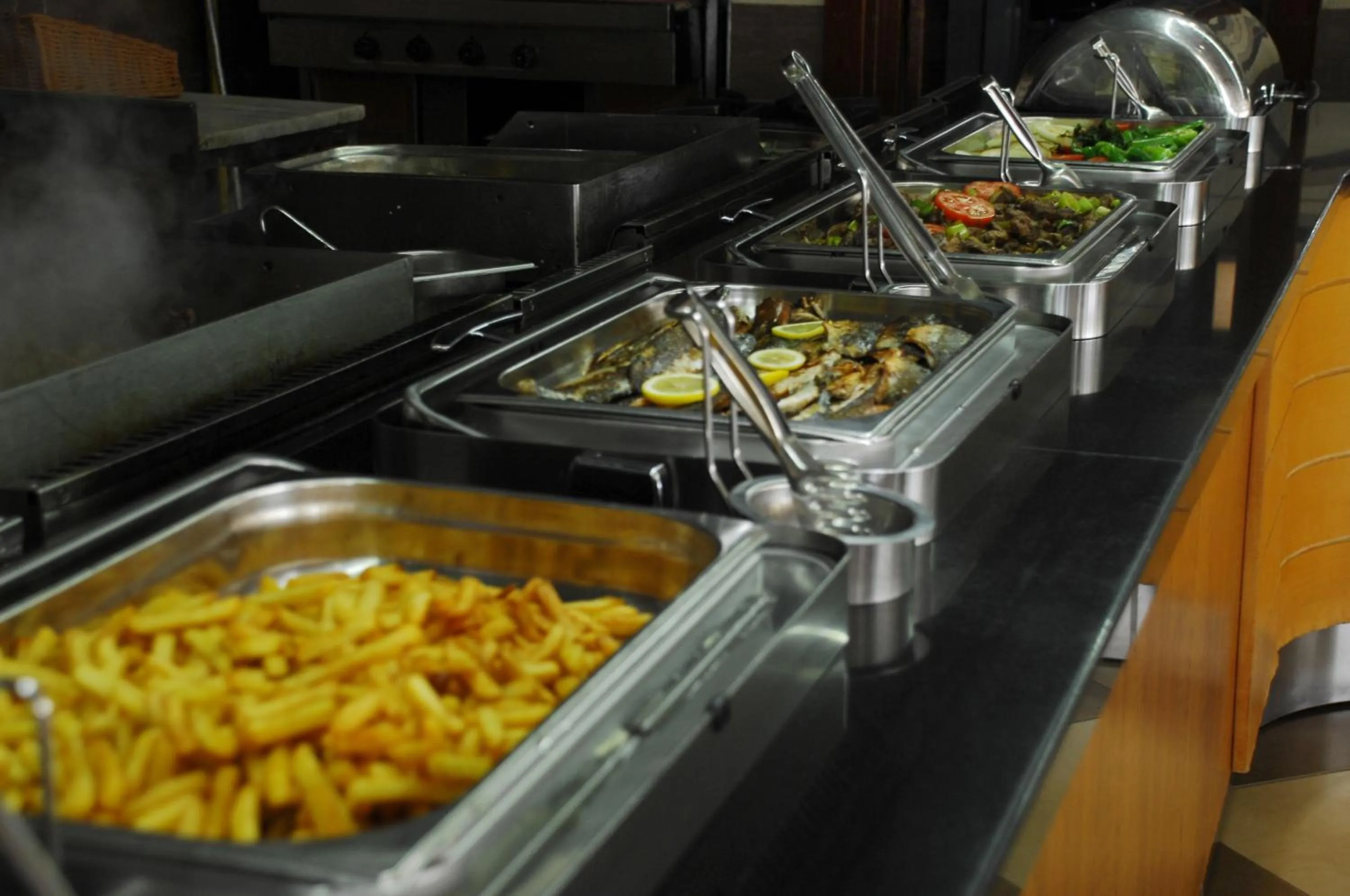 Restaurant/places to eat in White Gold Hotel & Spa