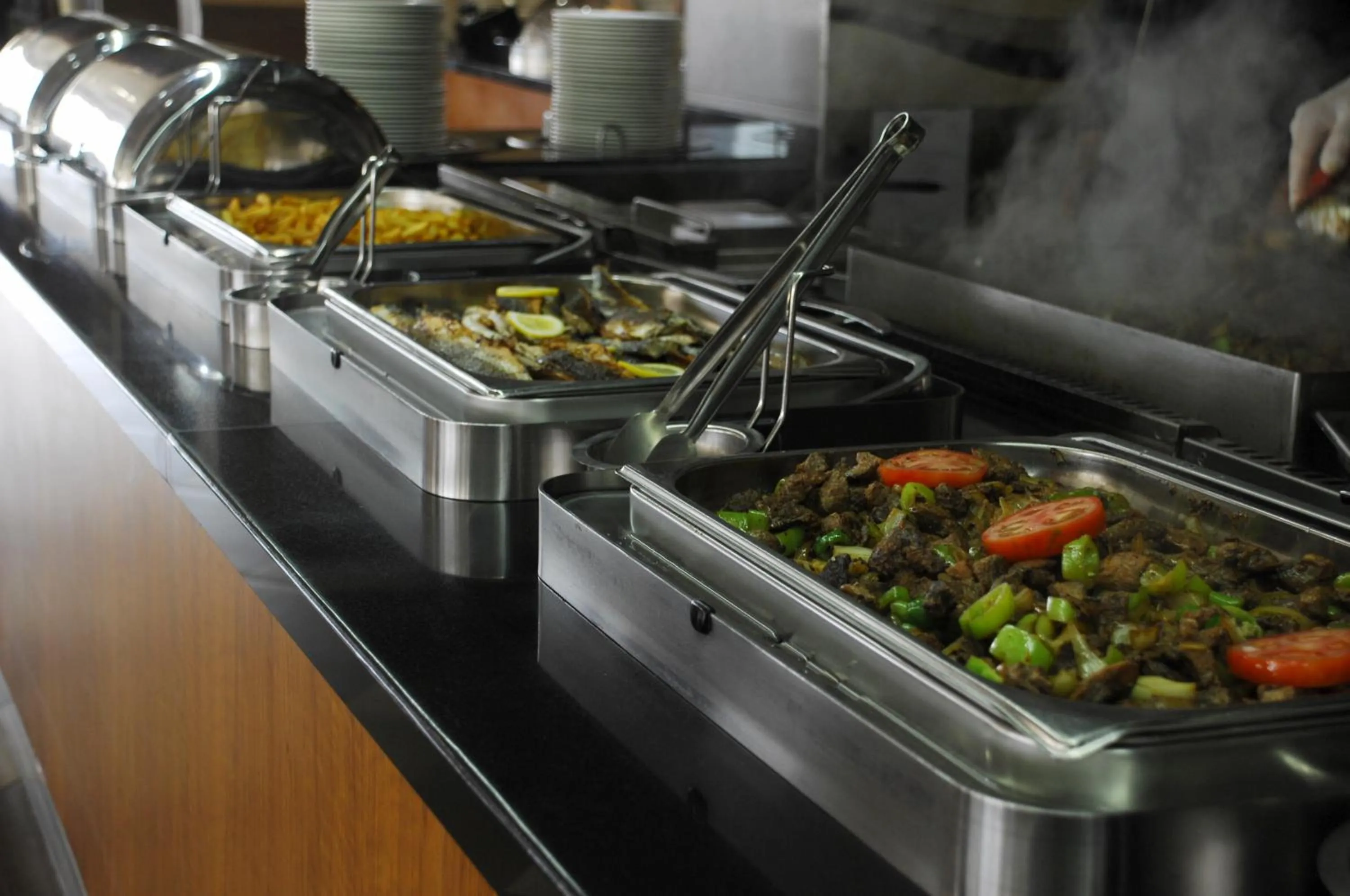 Restaurant/places to eat in White Gold Hotel & Spa