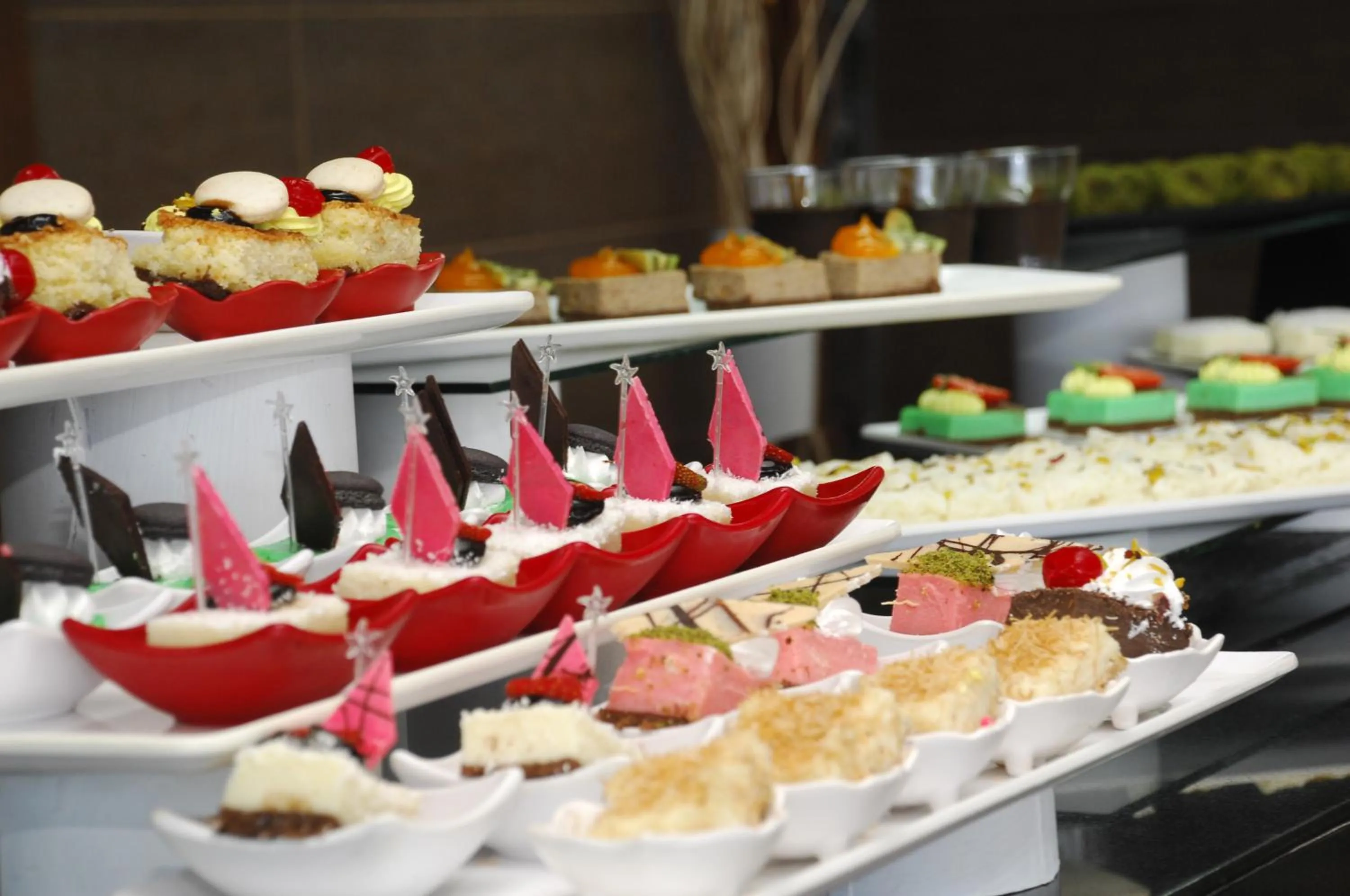 Restaurant/places to eat in White Gold Hotel & Spa