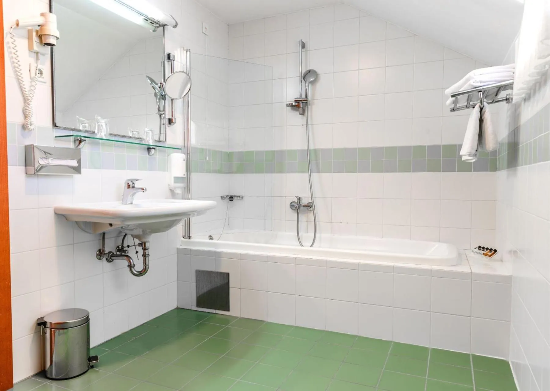 Shower in Hotel Kranjska Gora