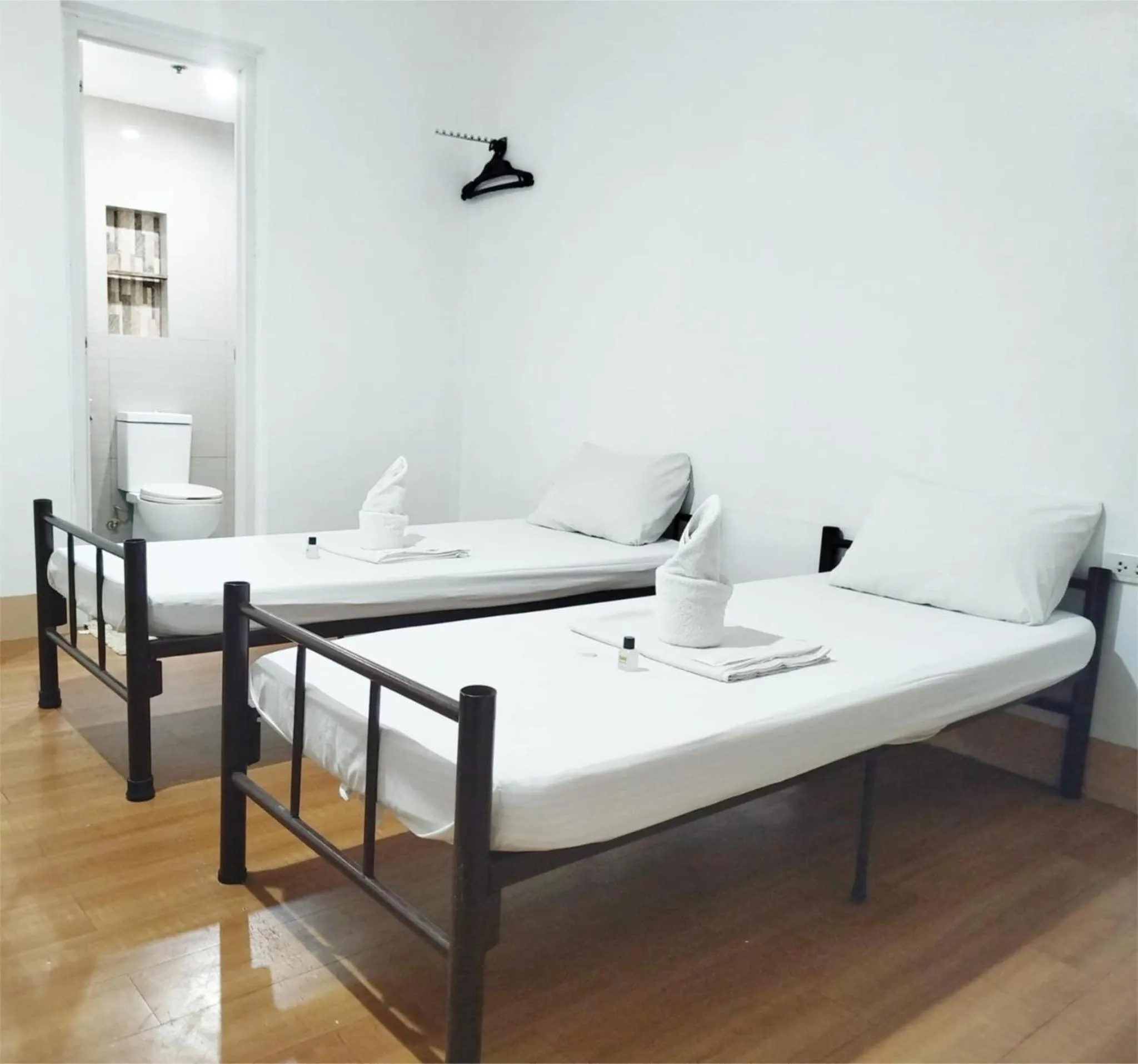 Bathroom in Sulit Budget Hotel VMapa