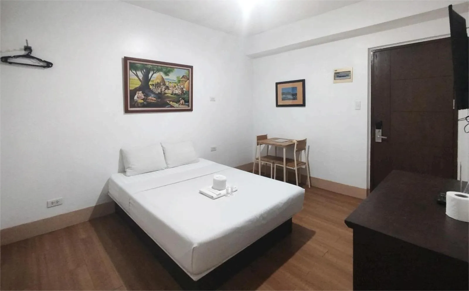 Bedroom, Bed in Sulit Budget Hotel VMapa