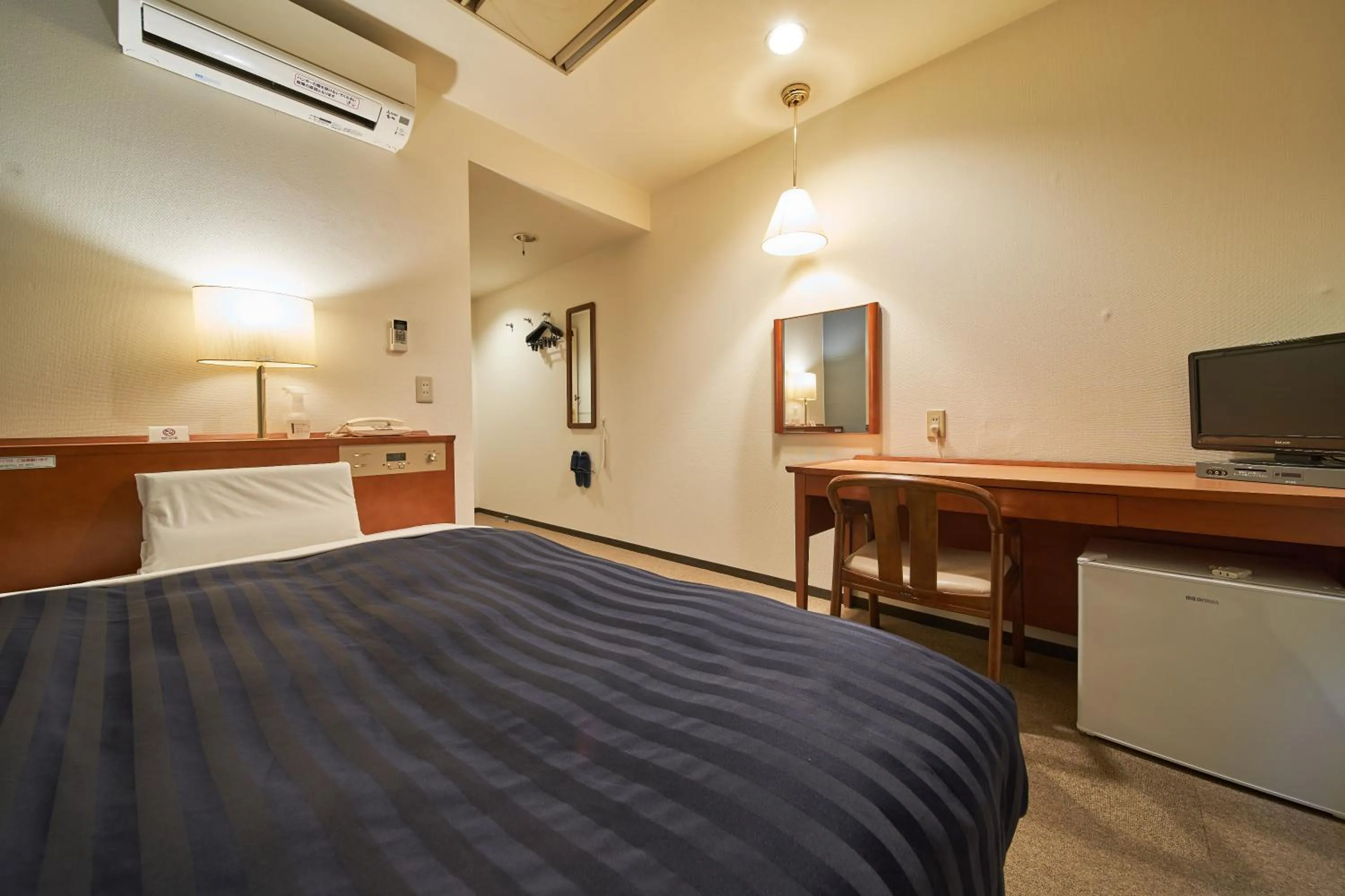 Bedroom, Bed in Hotel First Stay Amagasaki
