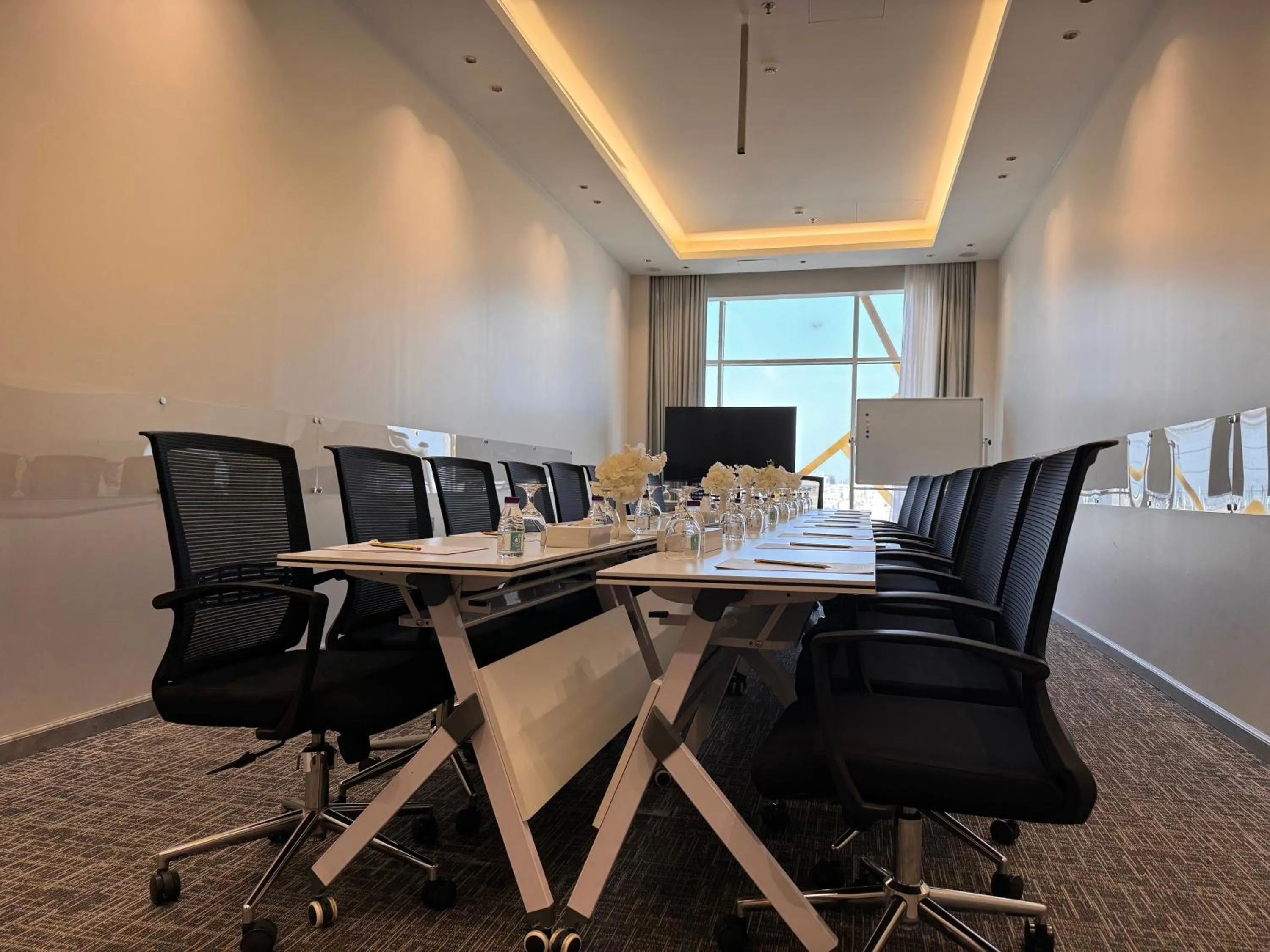 Meeting/conference room in Rosemond Al Hamra