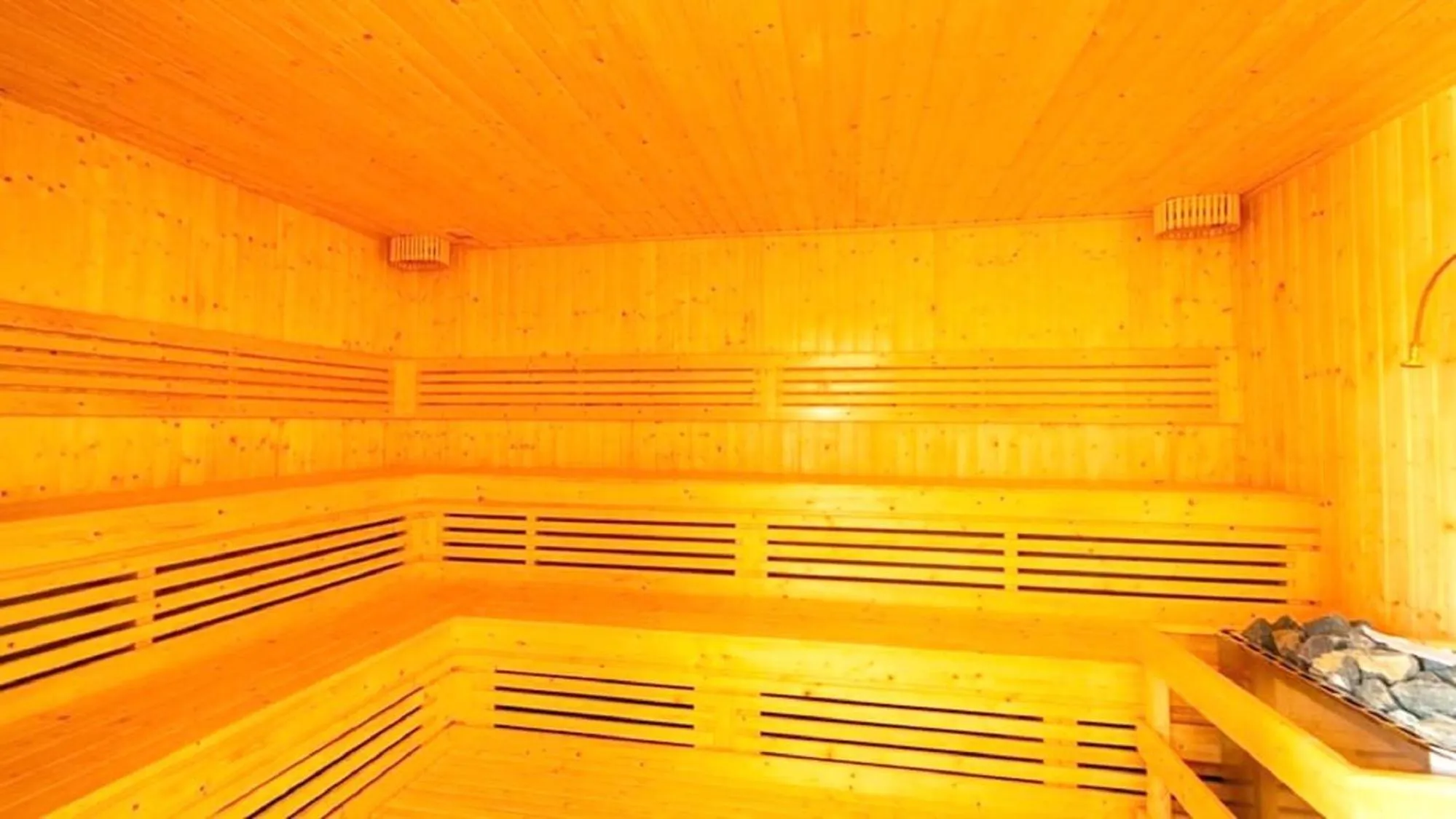 Sauna in Play Phala Beach Rayong