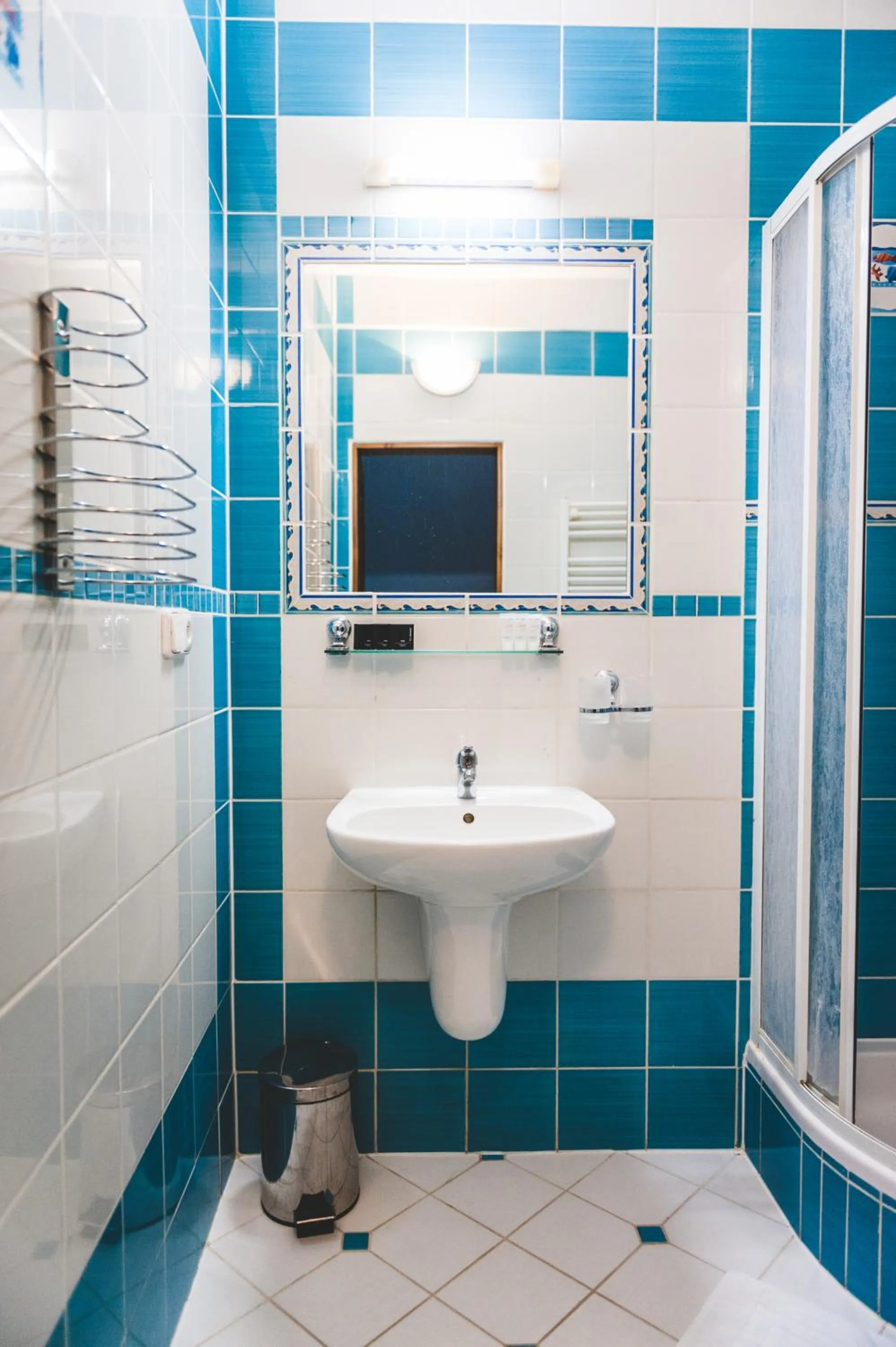 Bathroom in Hotel u České koruny