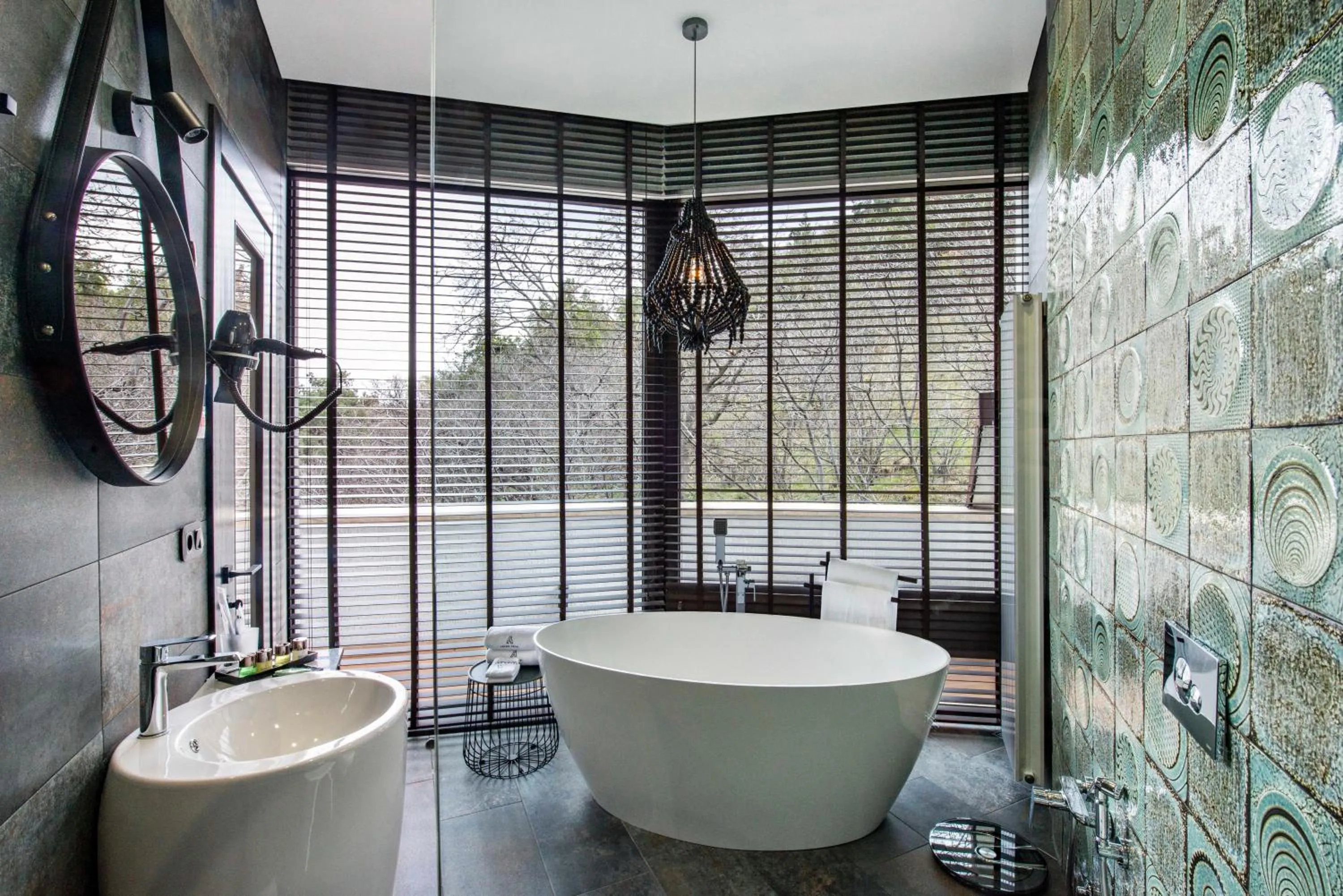 Toilet in Hotel Adamo