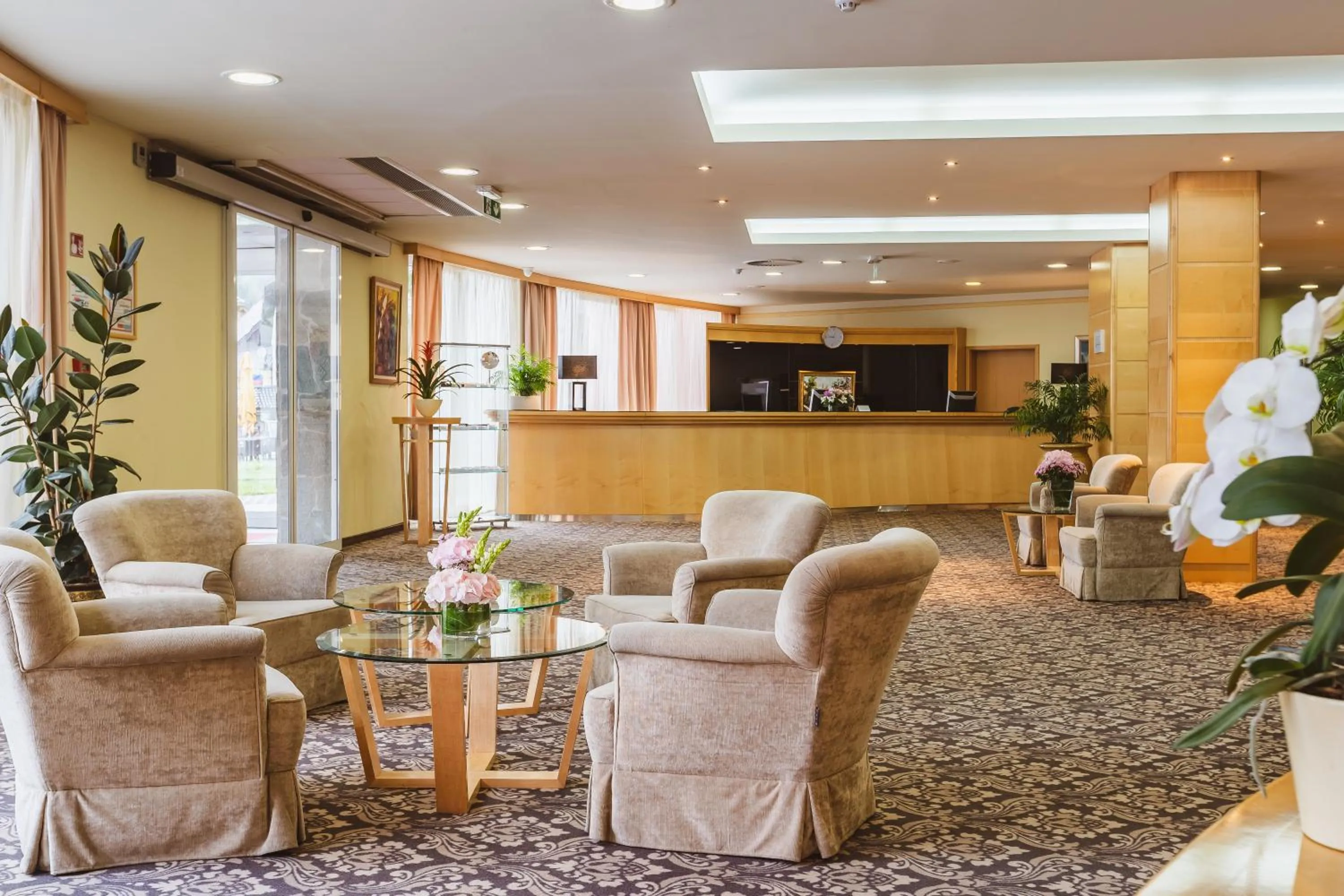 Lobby or reception in Ramada Hotel & Suites Kranjska Gora