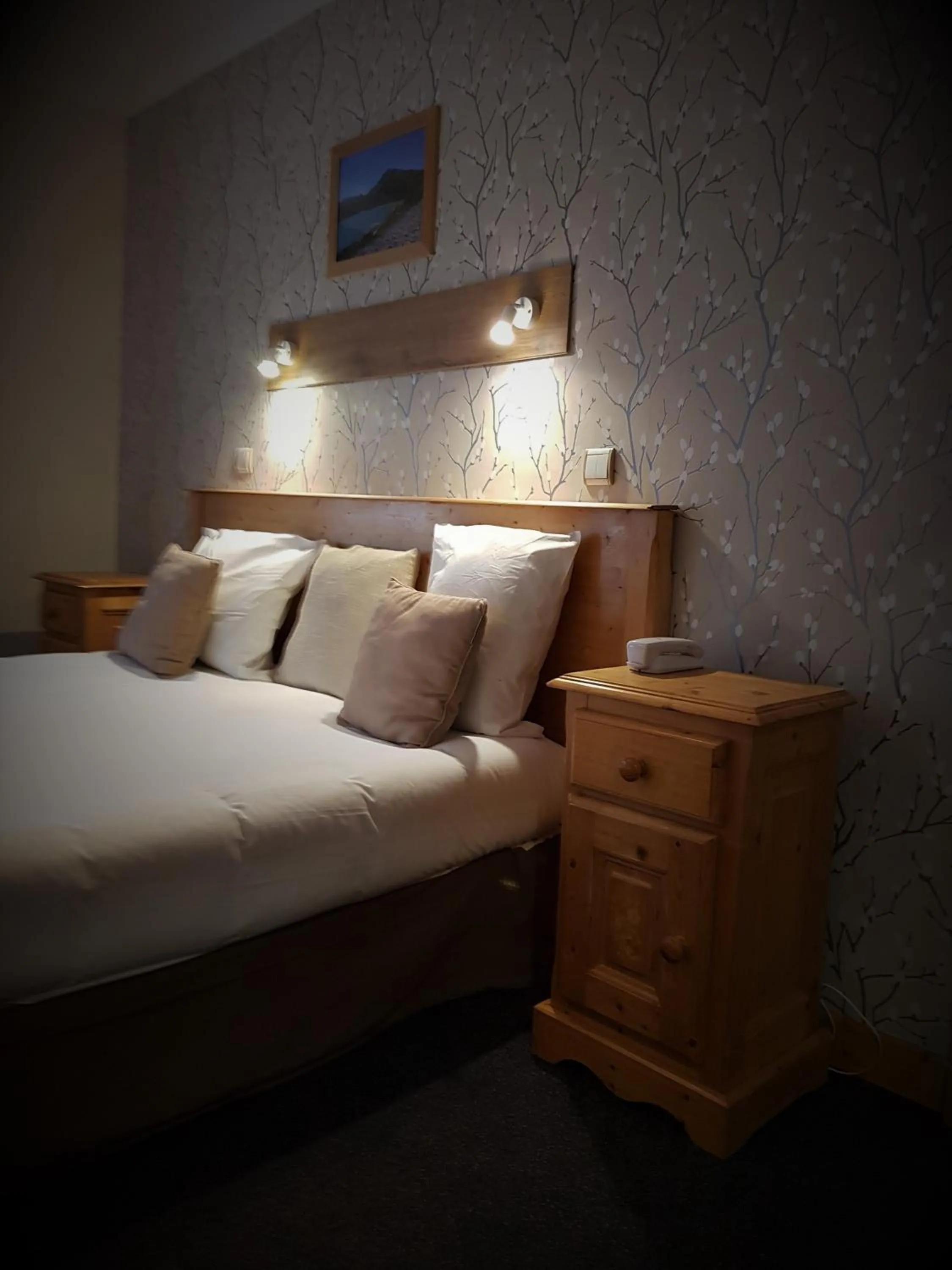 Bed in Savoy Hotel & Restaurant