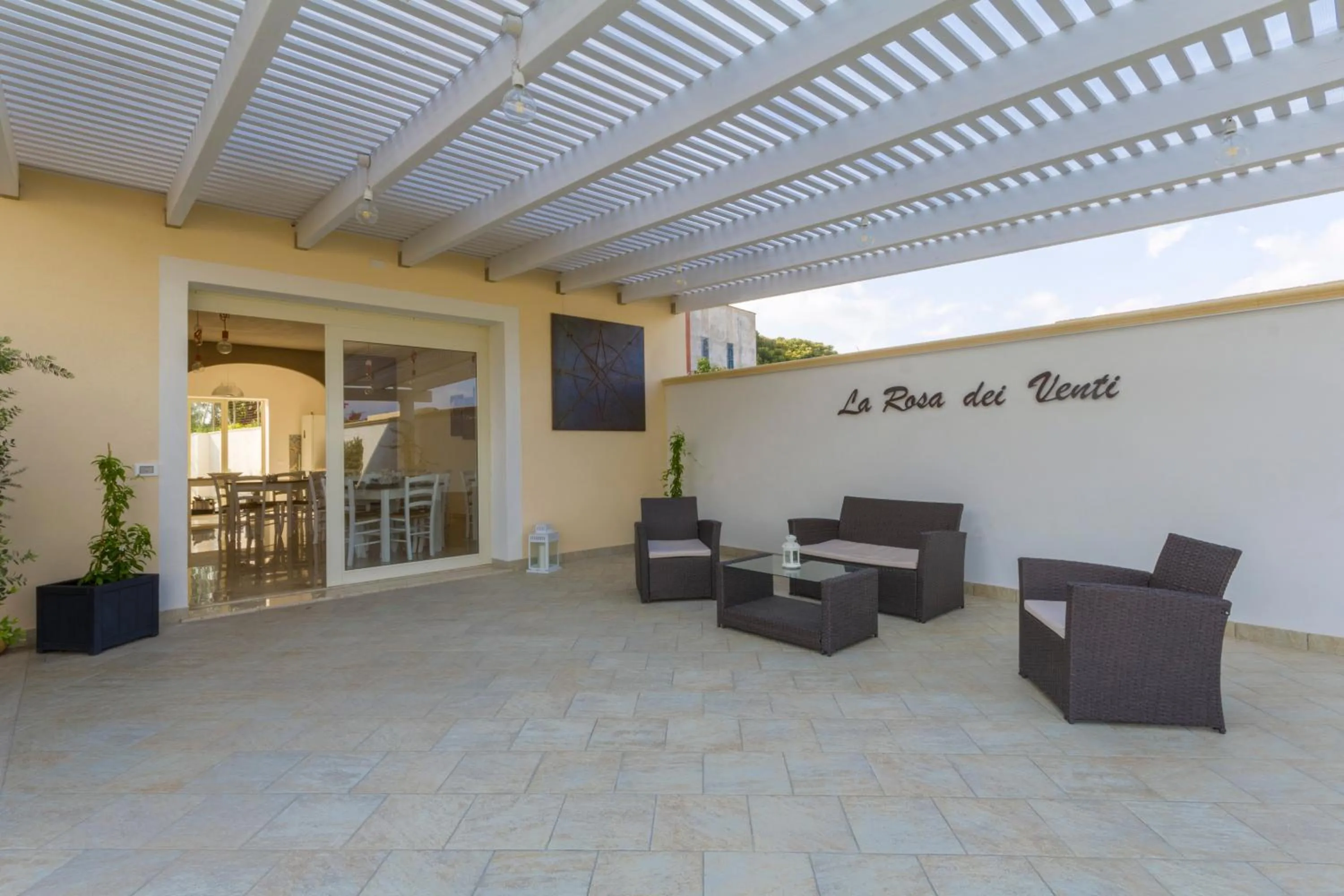 Seating area in La Rosa Dei Venti