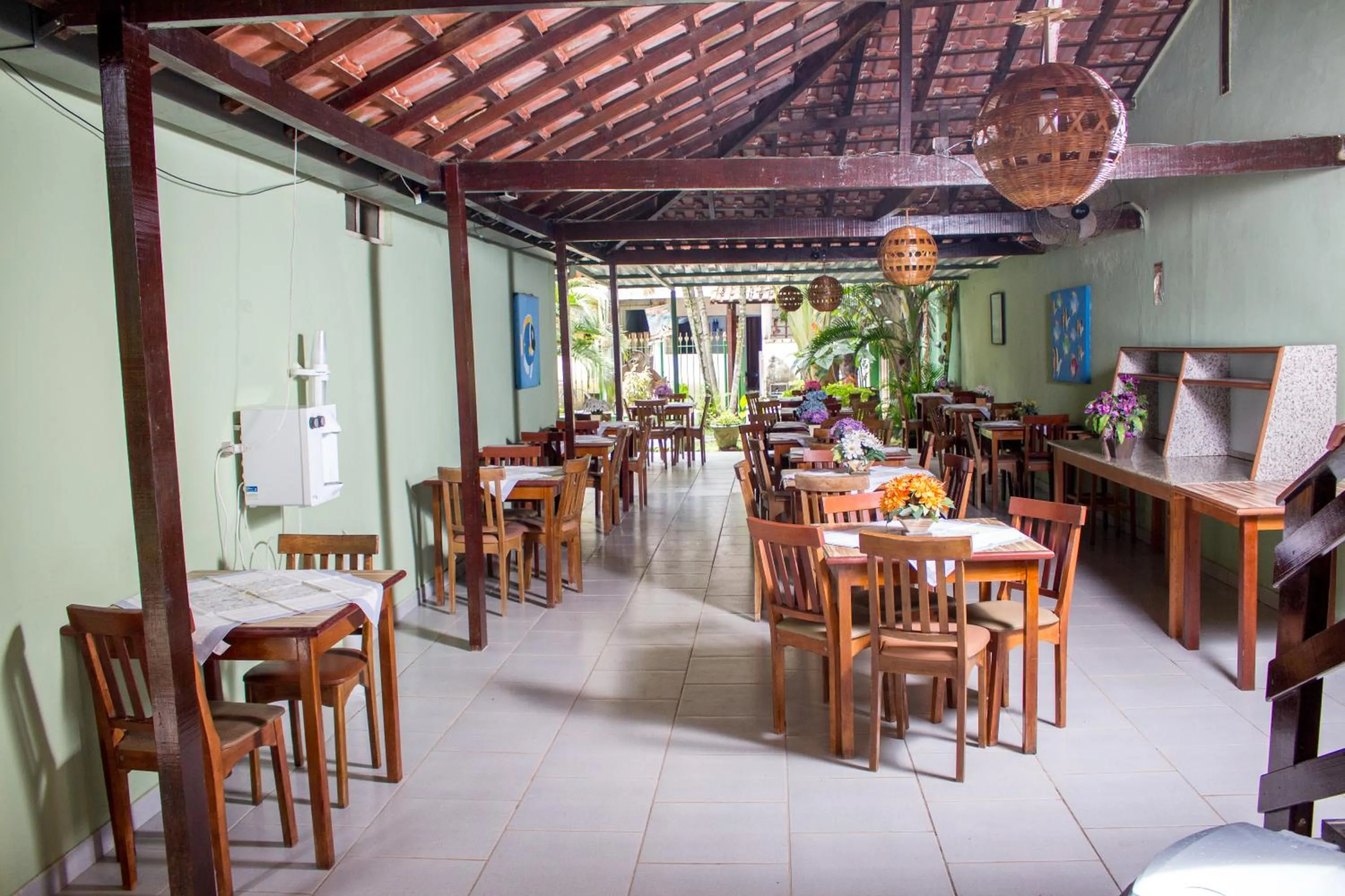 Restaurant/places to eat in Pousada Cavalo Marinho