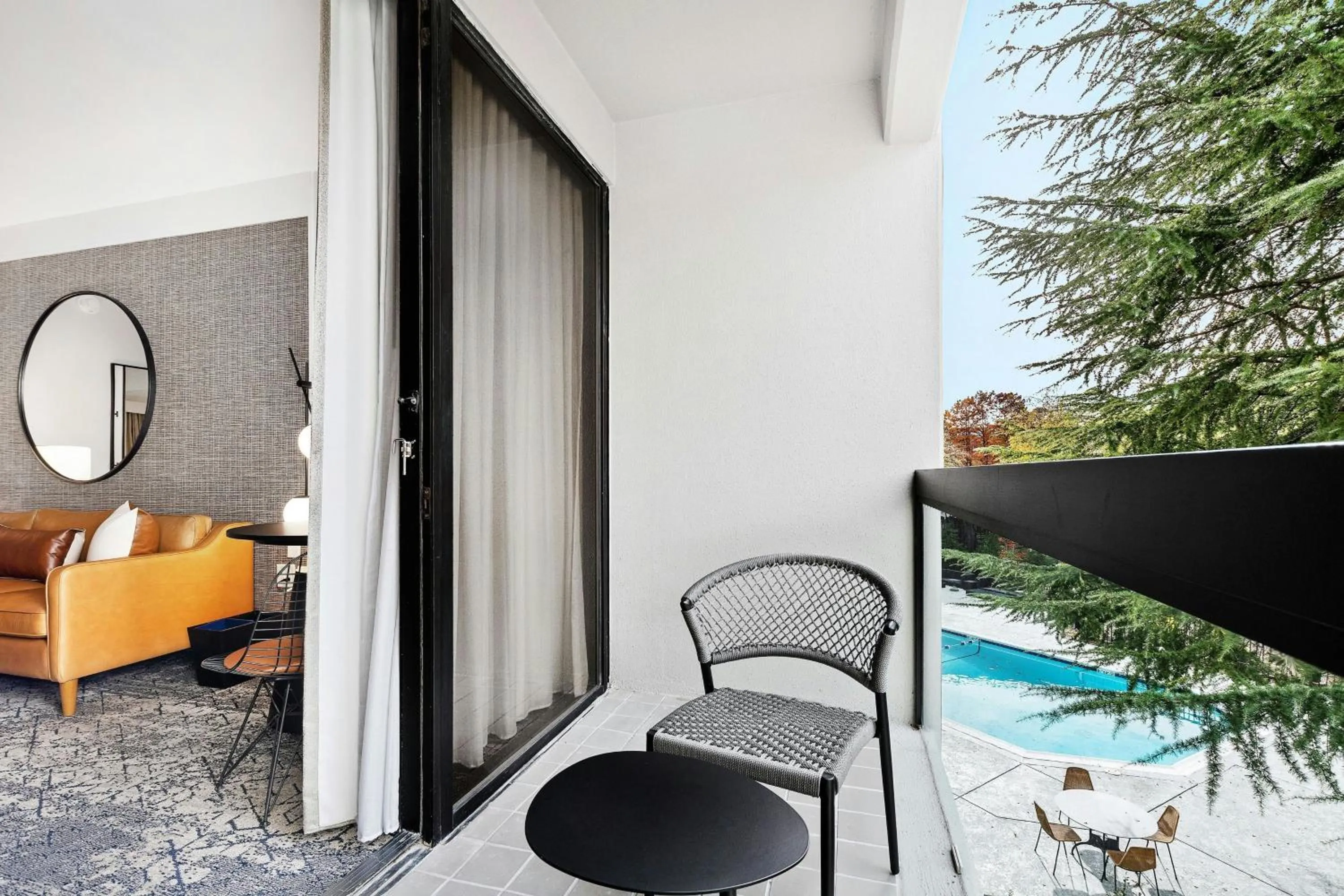 Photo of the whole room in Sheraton Chapel Hill