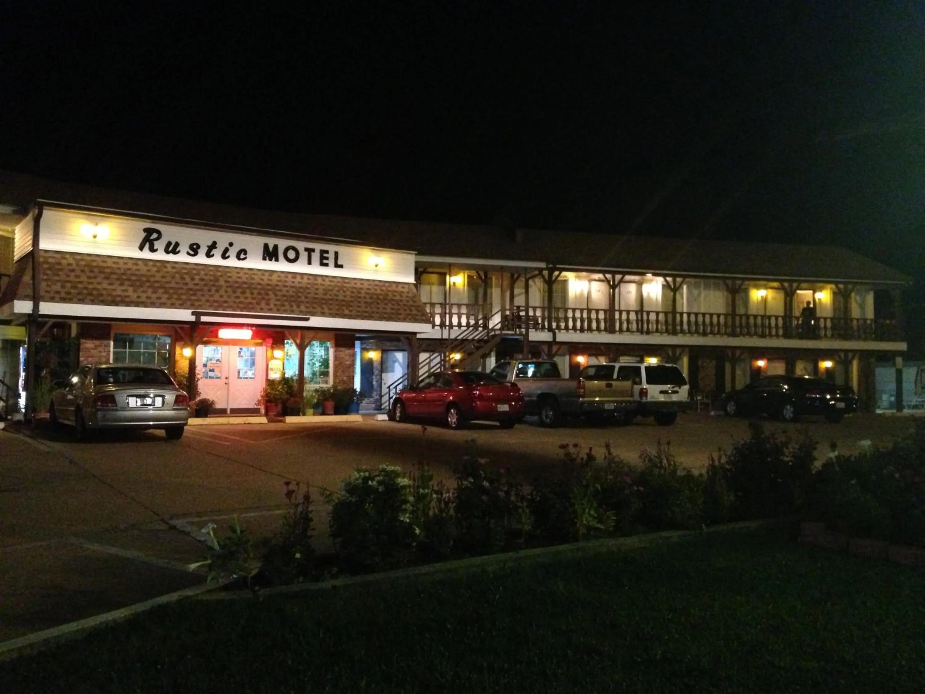 Facade/entrance in Rustic Motel Rolla
