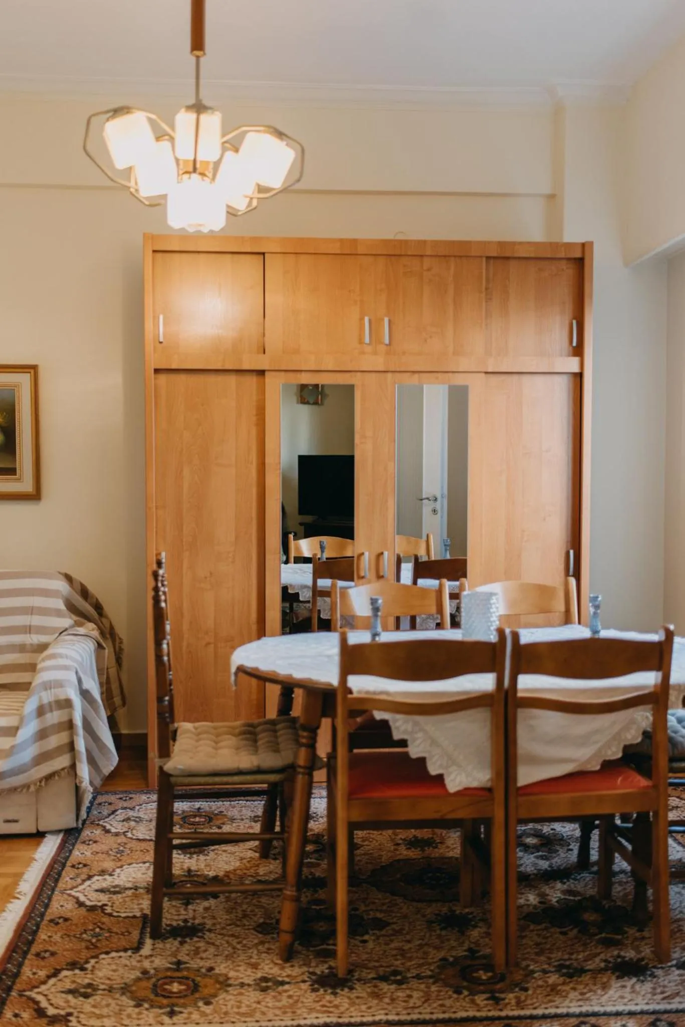 Dining area in BEST HOUSE, Attiki Metro, Athens