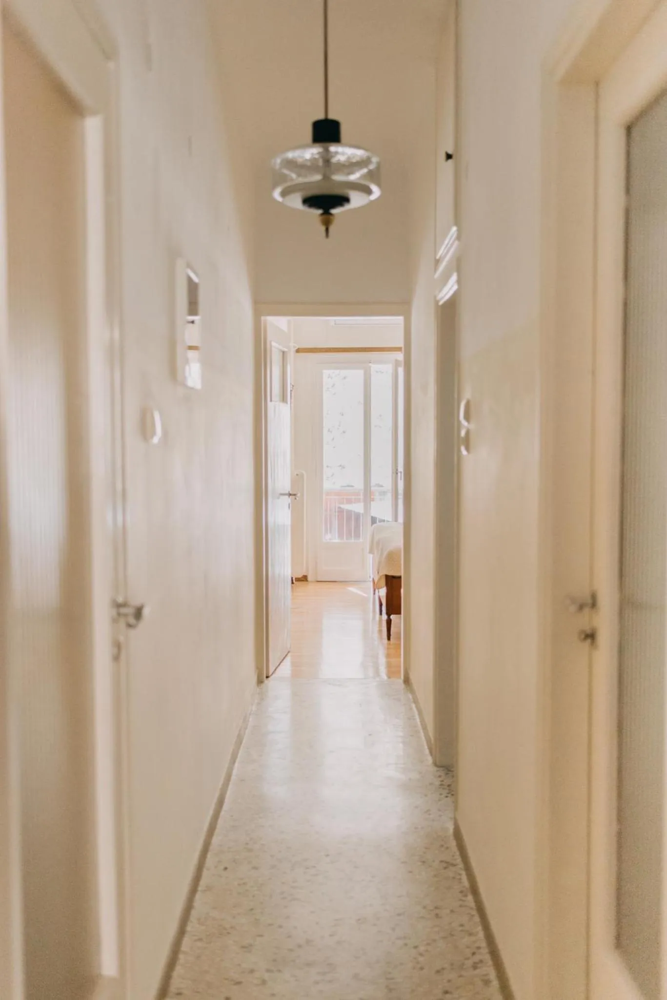 BEST HOUSE, Attiki Metro, Athens