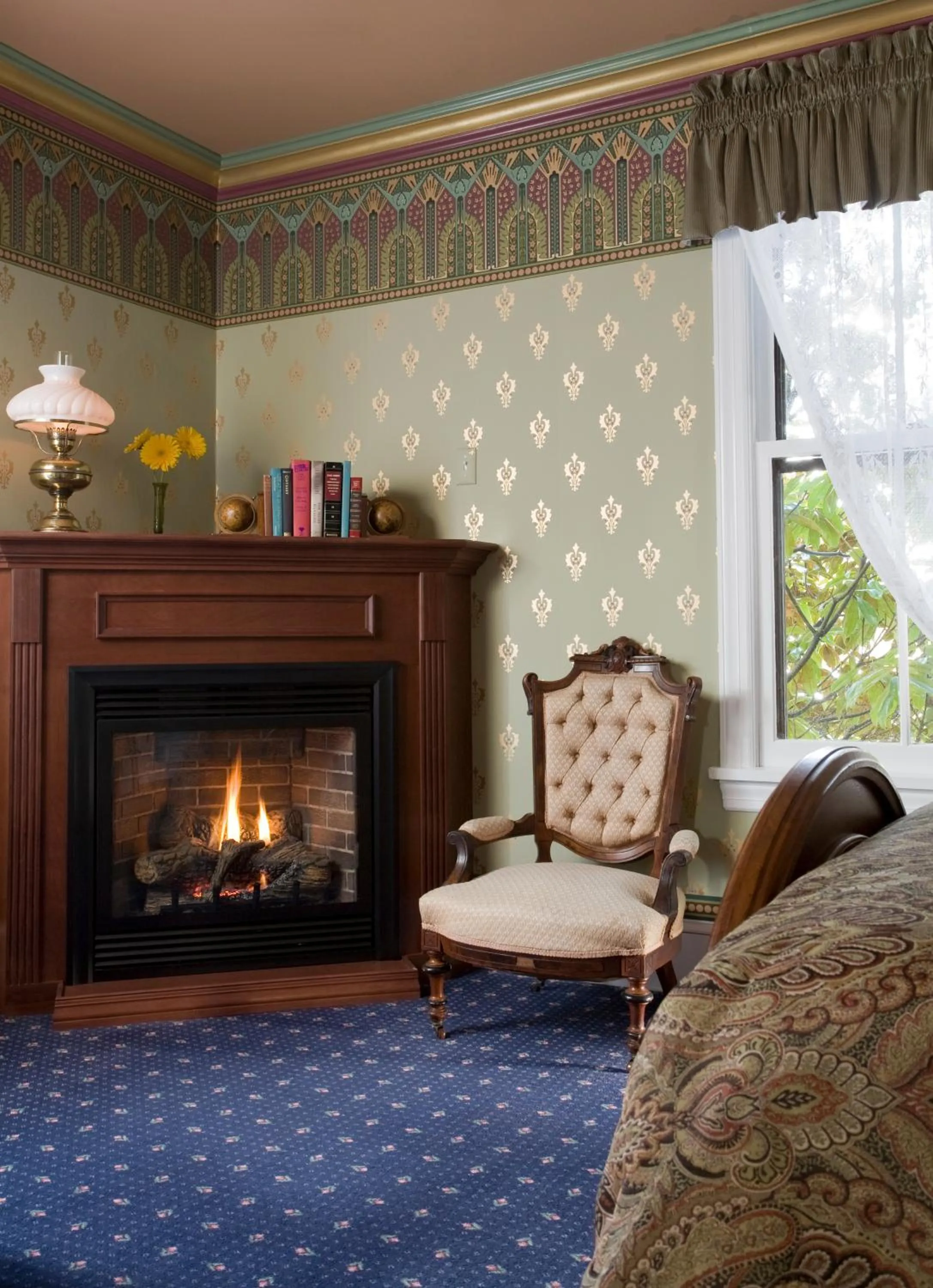 Bedroom in The Queen Victoria