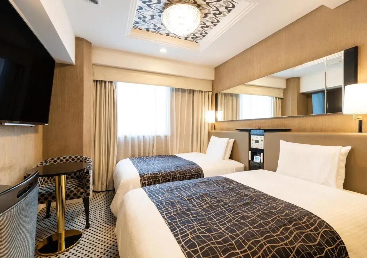 Deluxe Twin Room - single occupancy - Non-Smoking in APA Hotel Yodoyabashi Kitahama Ekimae Deluxe Twin Room - single occupancy - Non-Smoking in APA Hotel Yodoyabashi Kitahama Ekimae