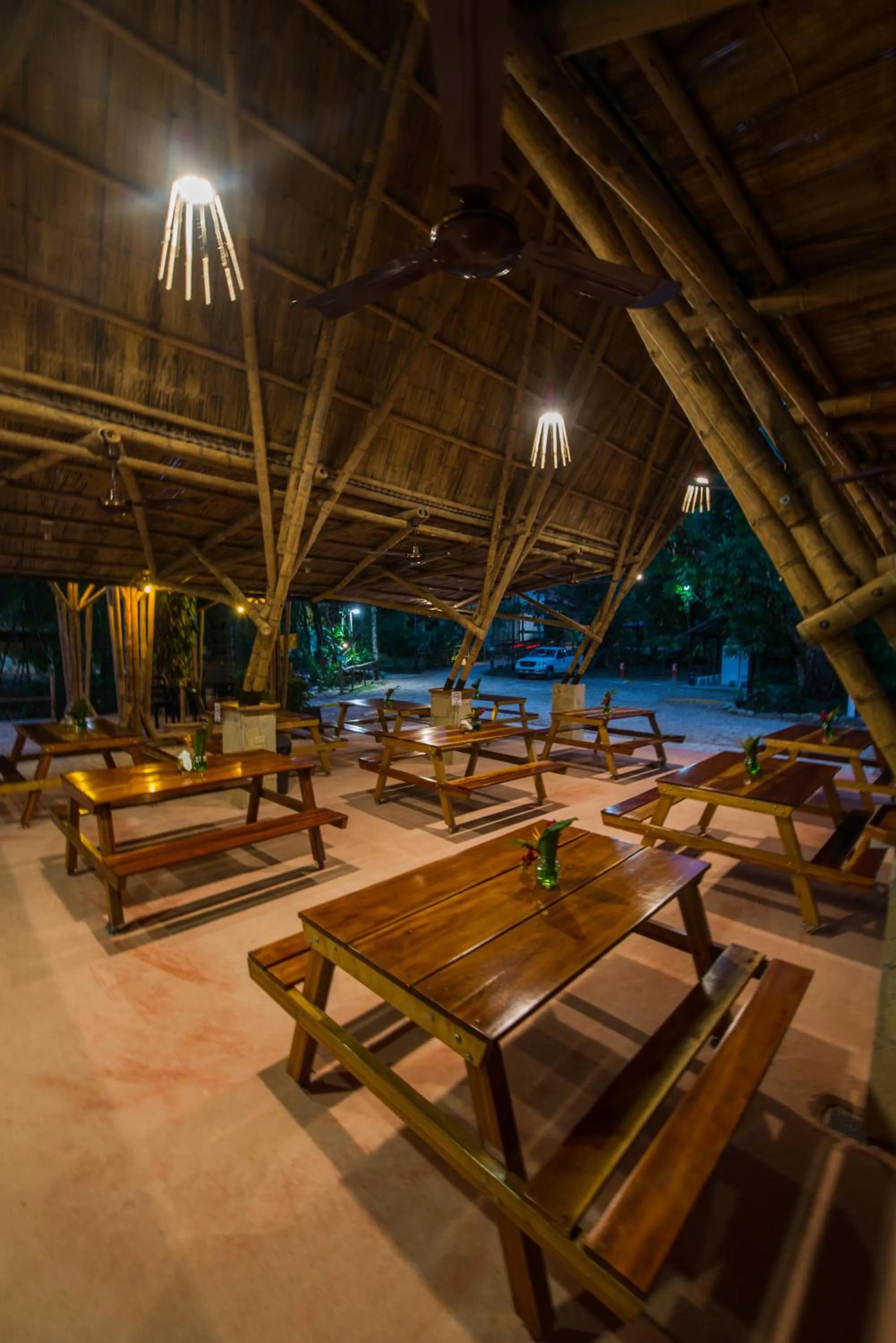 Restaurant/places to eat in Cabañas Kin Balam Palenque