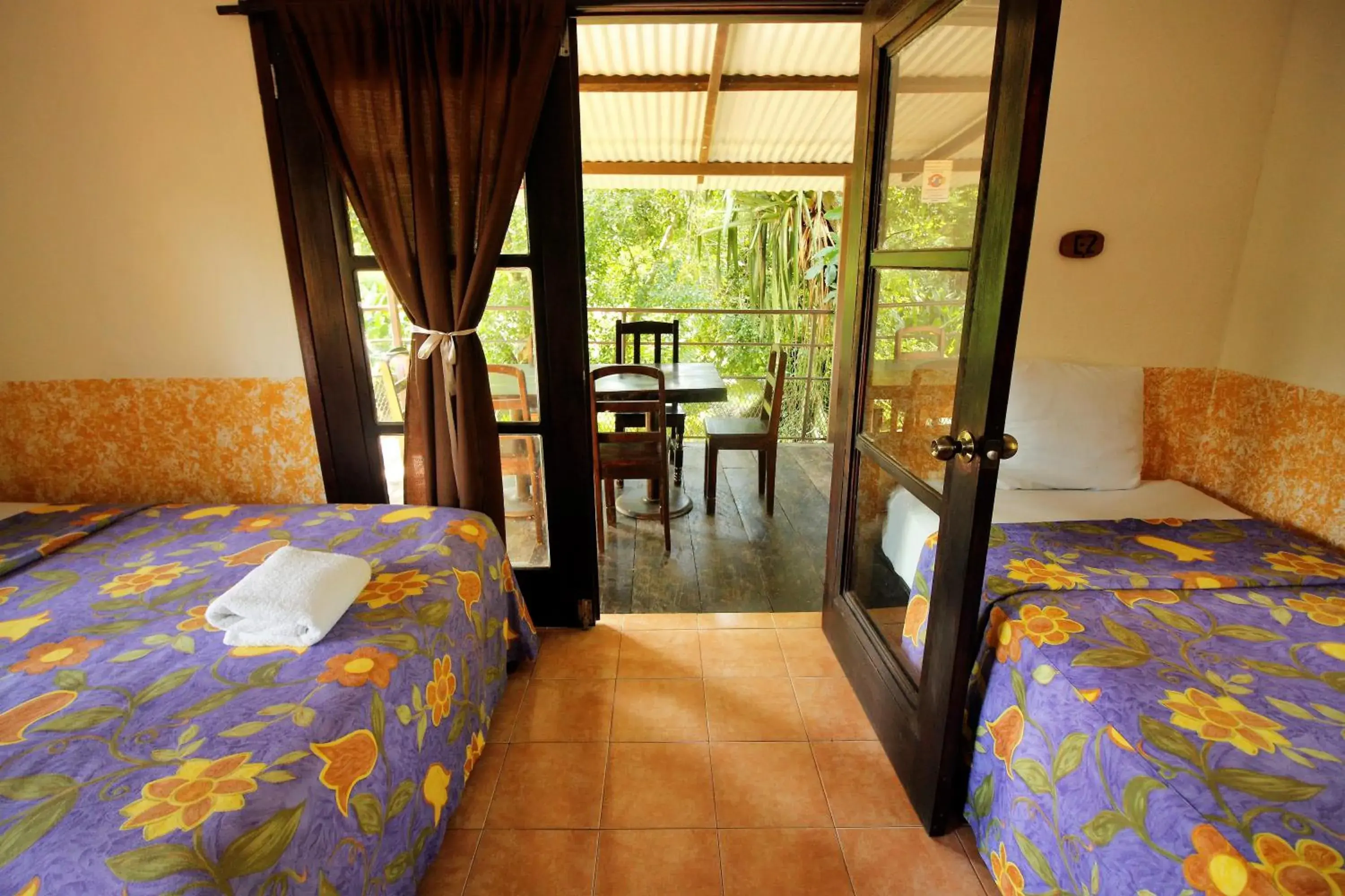 Bed in 6-Bed Mixed Dormitory Room in Cabañas Kin Balam Palenque Bed in 6-Bed Mixed Dormitory Room in Cabañas Kin Balam Palenque