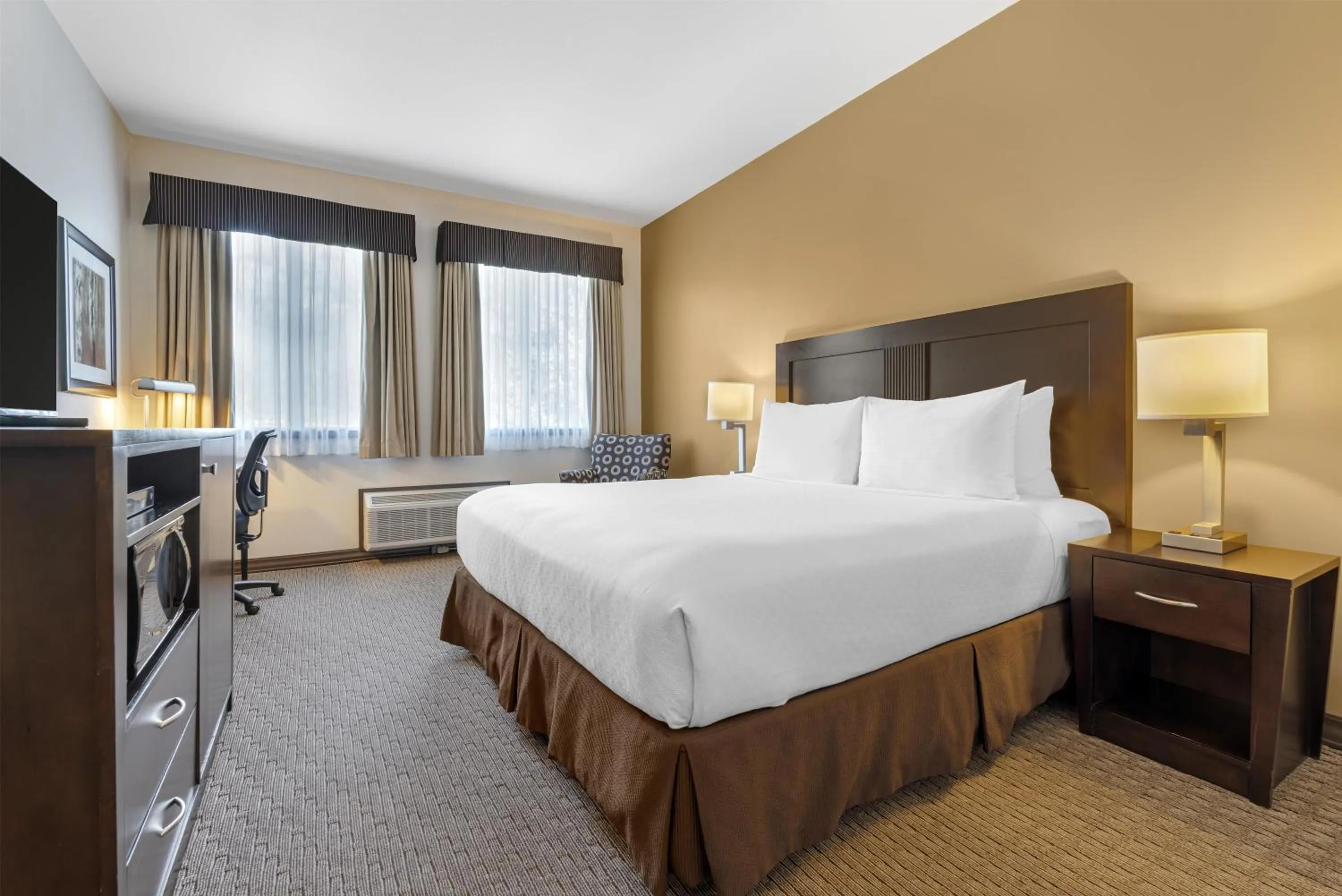 Bedroom, Bed in Best Western Plus Baker Street Inn