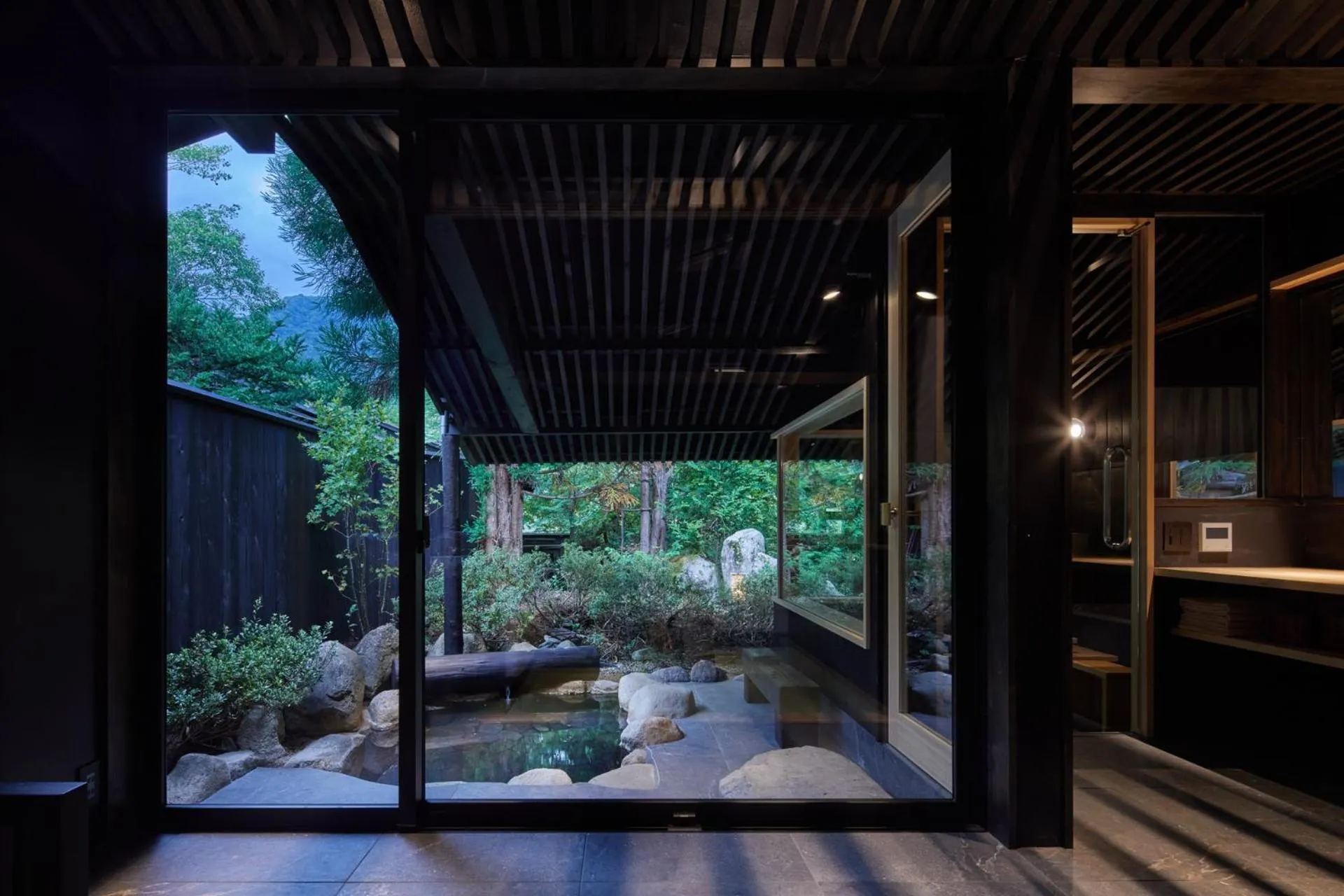 Garden view in Hidaji (Adult Only)