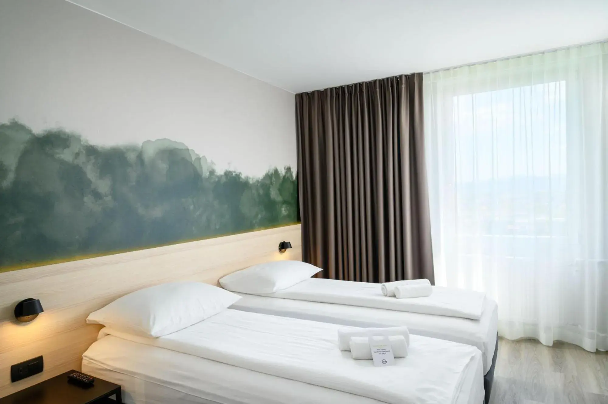 Twin Room in B&B Hotel Ljubljana Park Twin Room in B&B Hotel Ljubljana Park