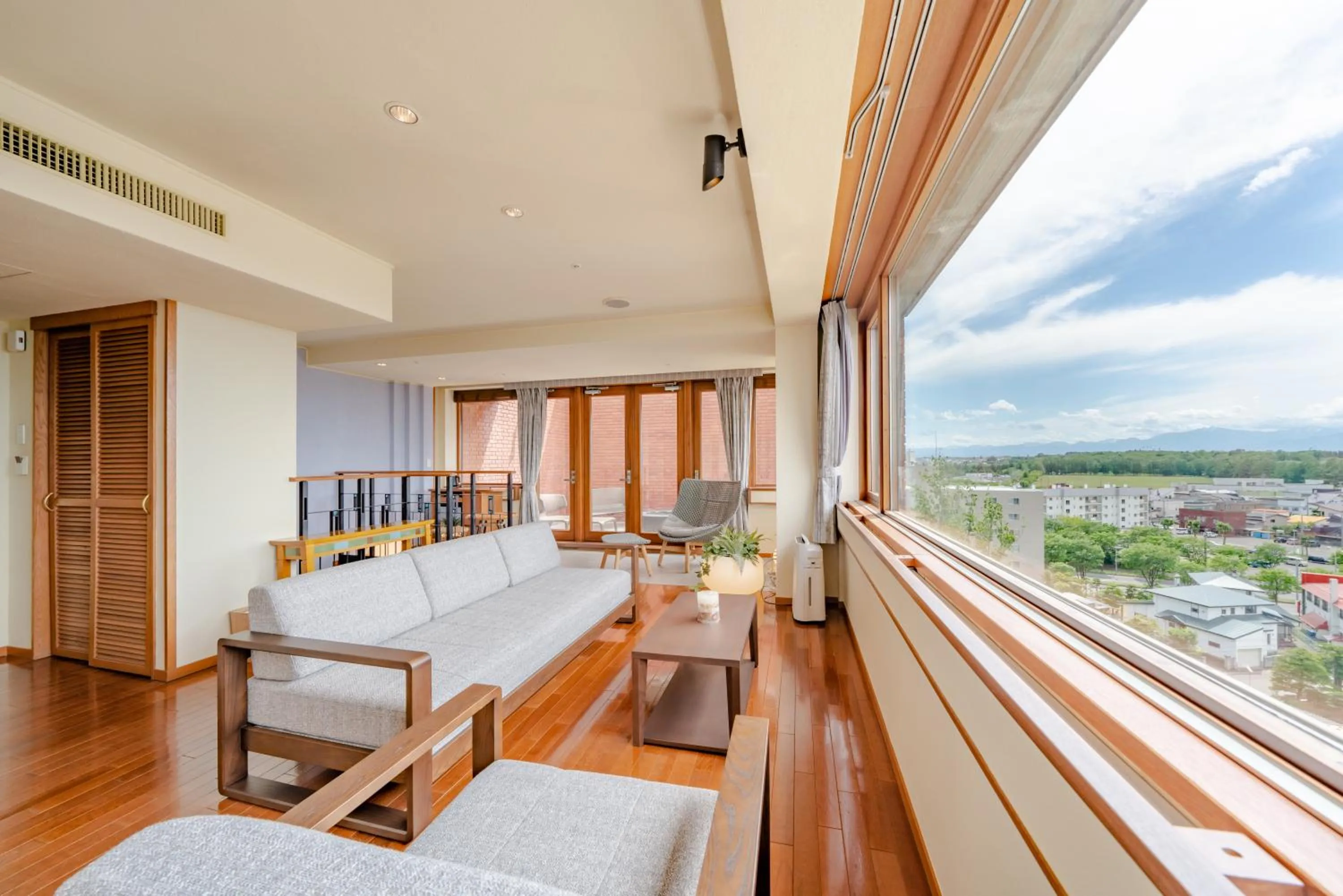 Photo of the whole room in Hokkaido Hotel