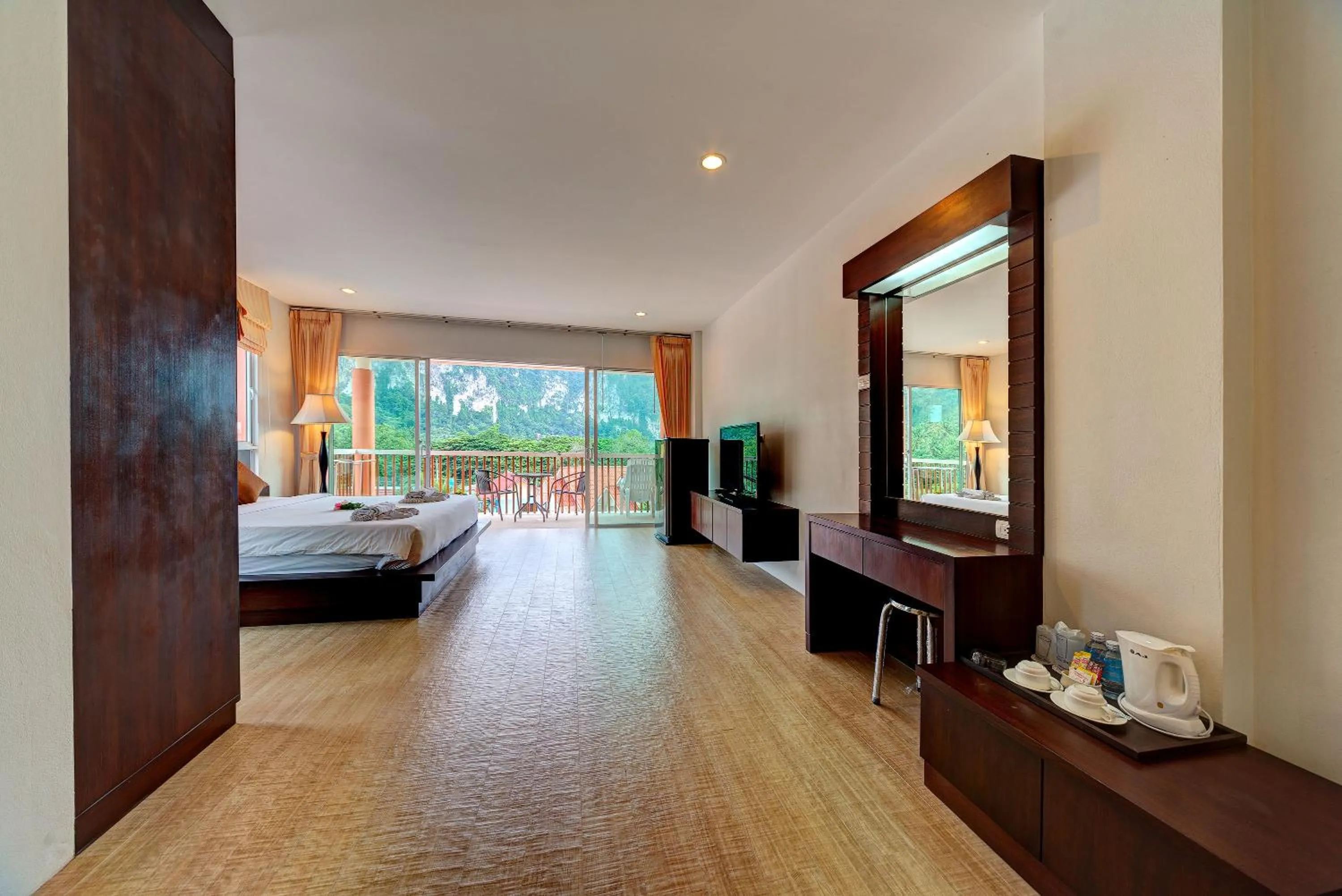 Photo of the whole room, Bed in Aonang Regent Hotel