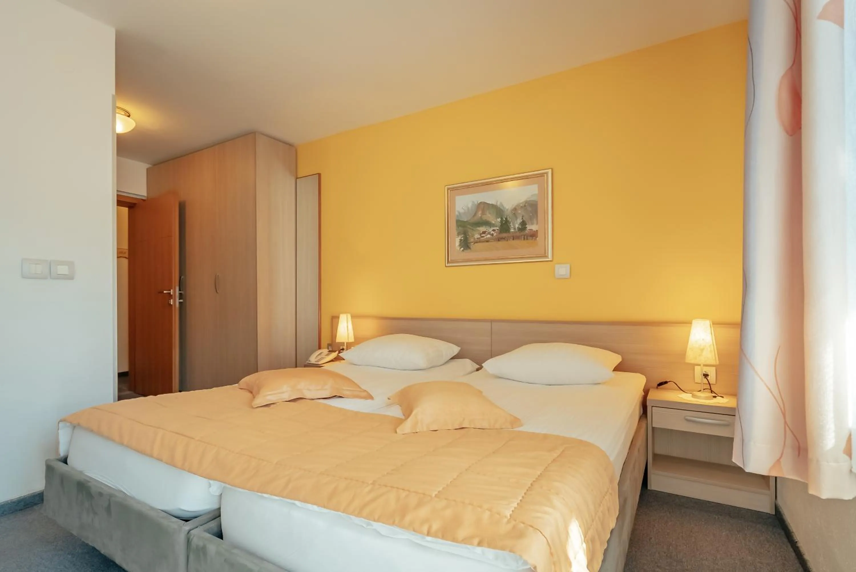 Bed in Garni Hotel Miklič