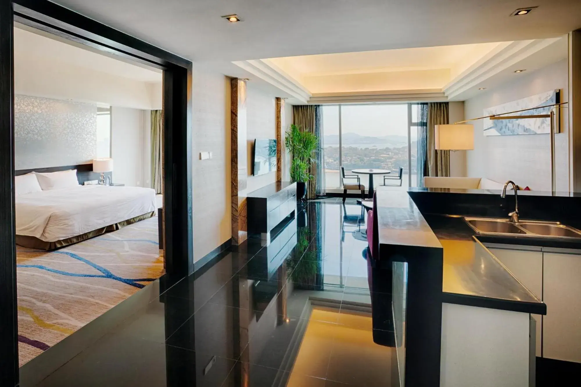 One-Bedroom Apartment with Sea View in Swiss Grand Xiamen-Harbour View One-Bedroom Apartment with Sea View in Swiss Grand Xiamen-Harbour View