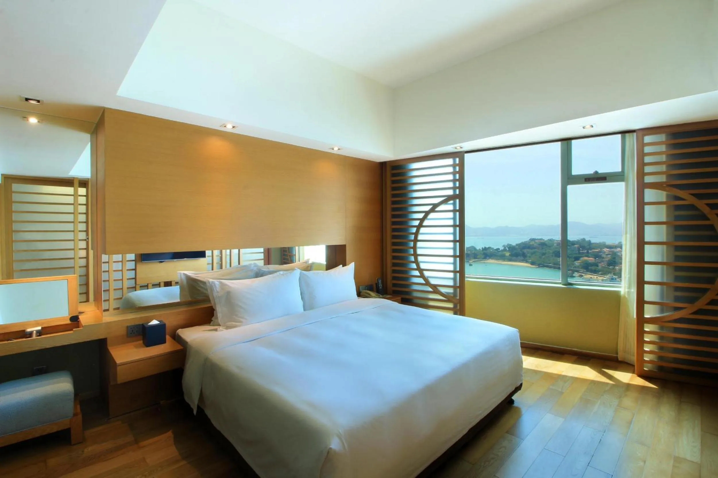Bed in Swiss Grand Xiamen