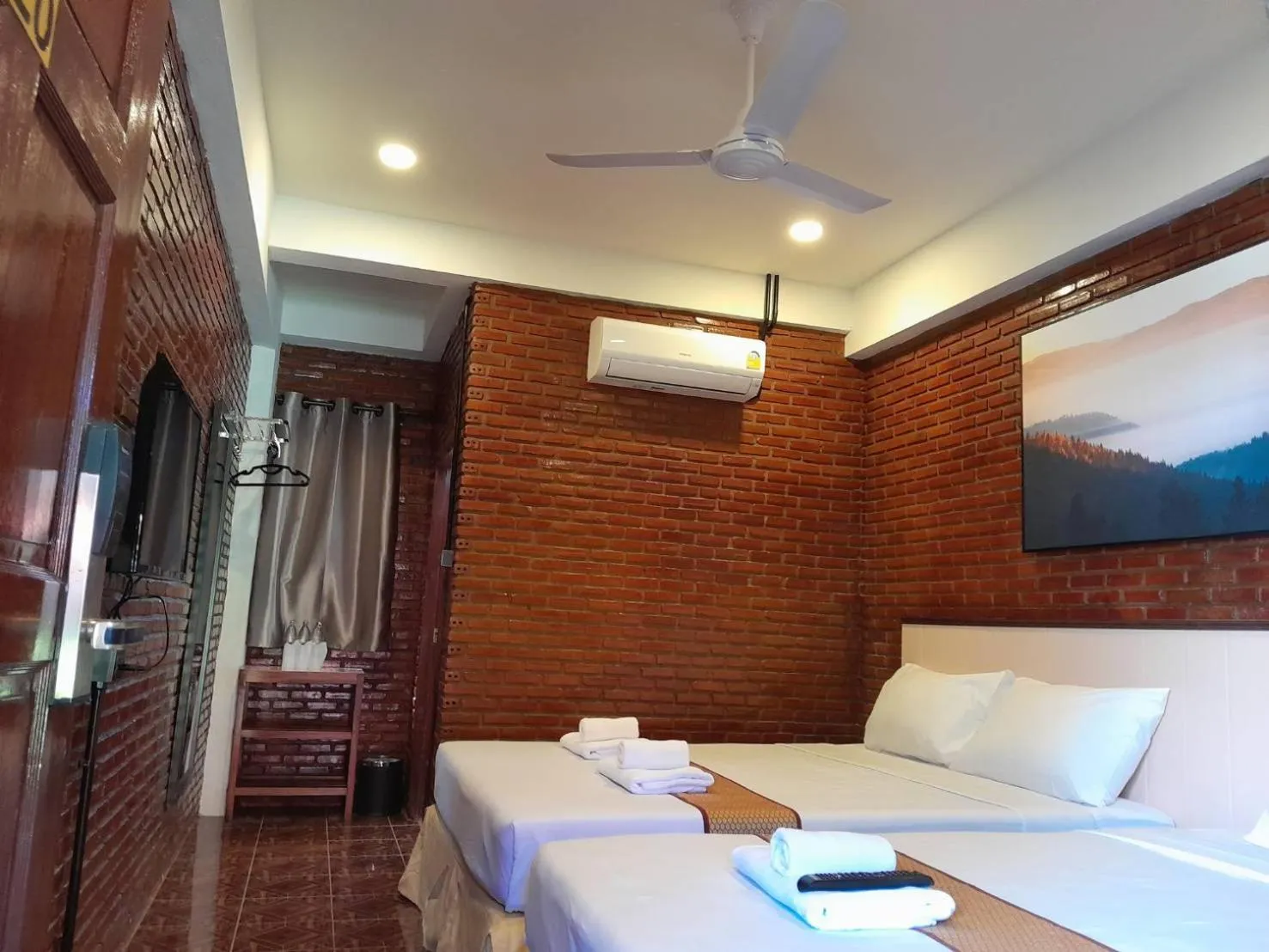 Bedroom, Bed in Ben Guesthouse